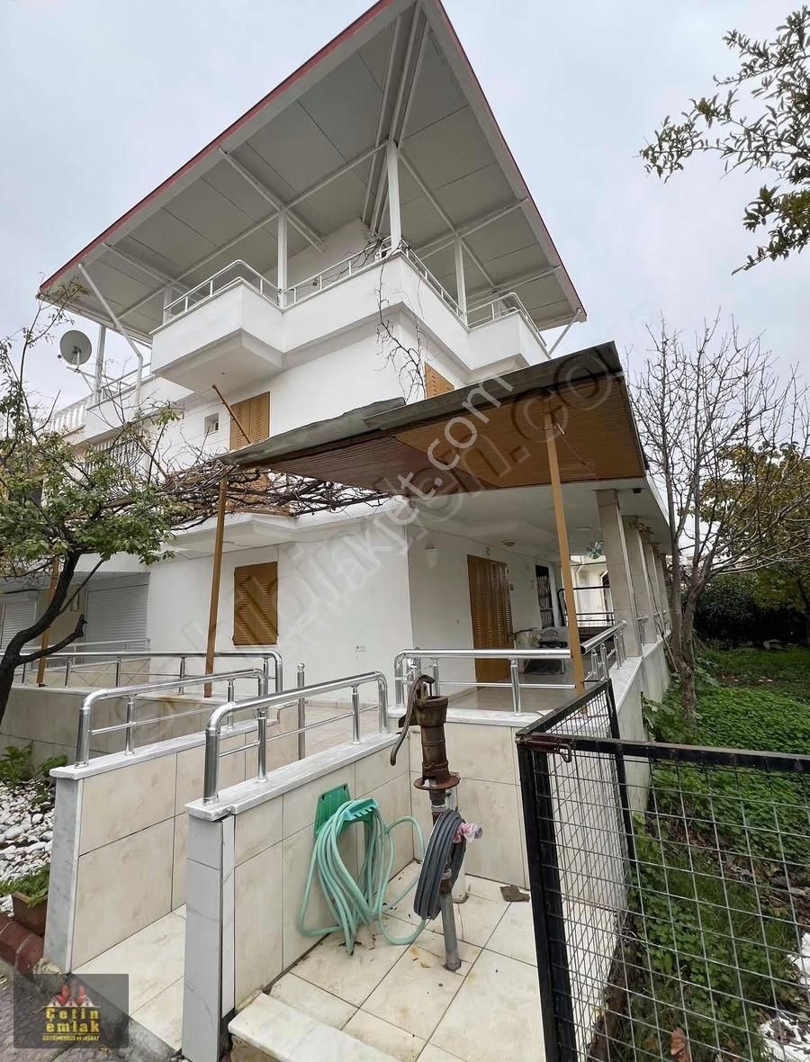 Güzelçamlıda Havuzlu Site İçinde 4+1 Köşe Konumlu Villa Satılık - Görsel 15