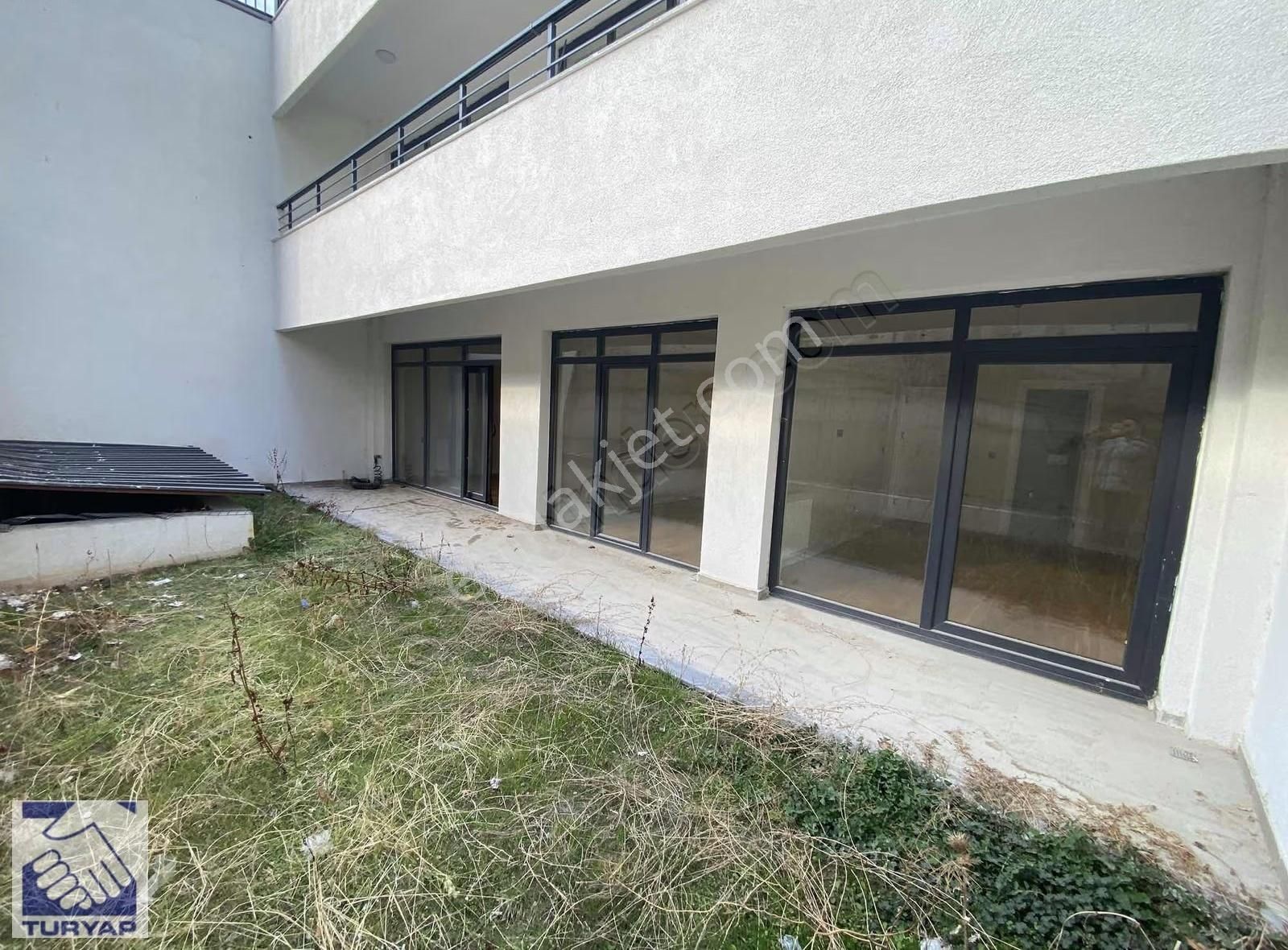 Koru İdeal Sitesinde 2+1 Ebeveyn Banyolu Kendisine Ait Bahçeli - Görsel 11