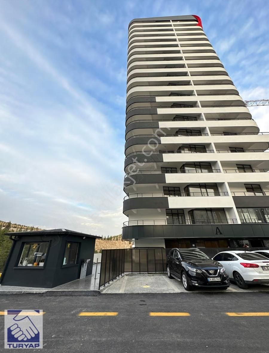 Koru İdeal Sitesinde 2+1 Ebeveyn Banyolu Kendisine Ait Bahçeli - Görsel 12