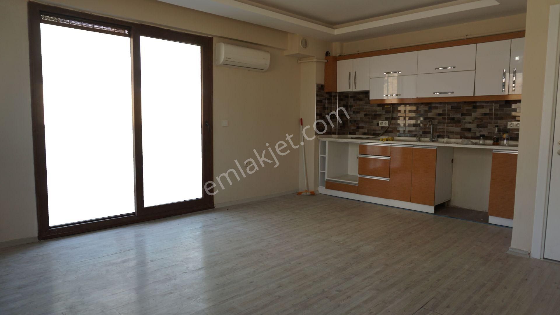 Çiğli Esentepede Kiralık Acık Mutfak Dogalgazlı Daire - Görsel 5