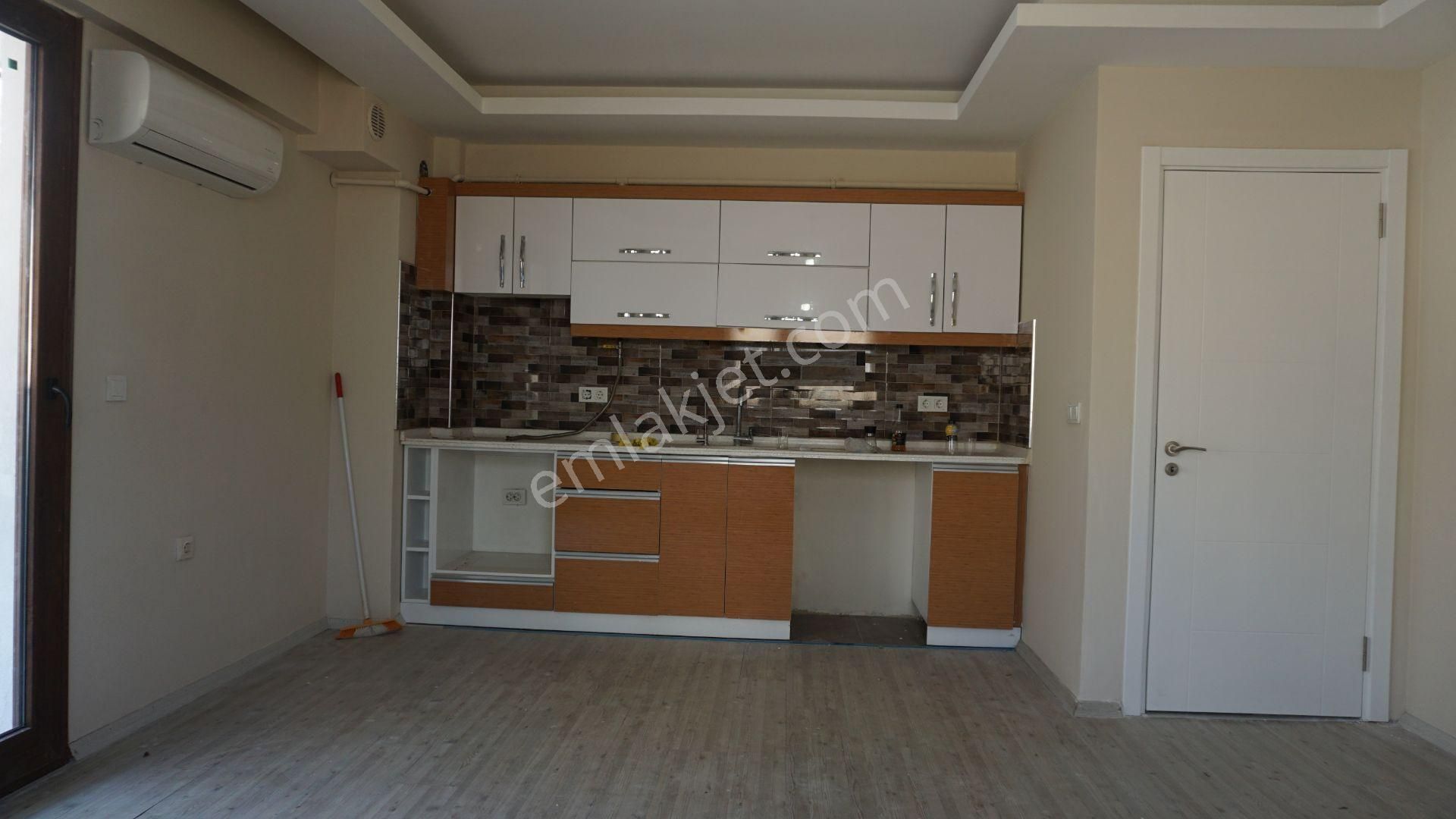 Çiğli Esentepede Kiralık Acık Mutfak Dogalgazlı Daire - Görsel 7