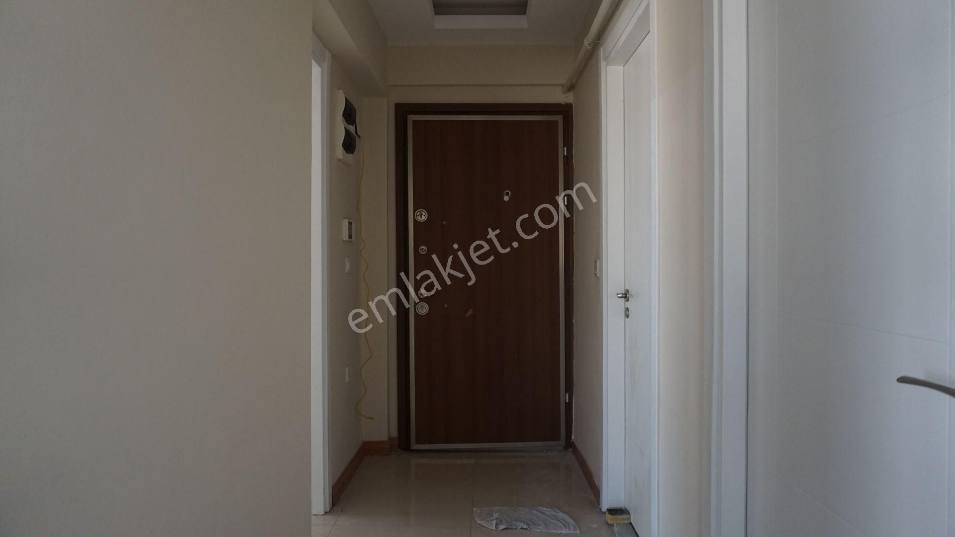 Çiğli Esentepede Kiralık Acık Mutfak Dogalgazlı Daire - Görsel 31