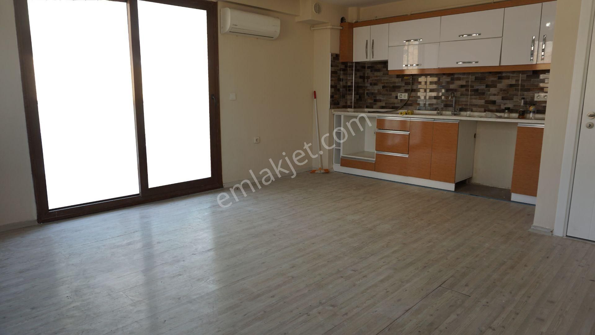 Çiğli Esentepede Kiralık Acık Mutfak Dogalgazlı Daire - Görsel 6