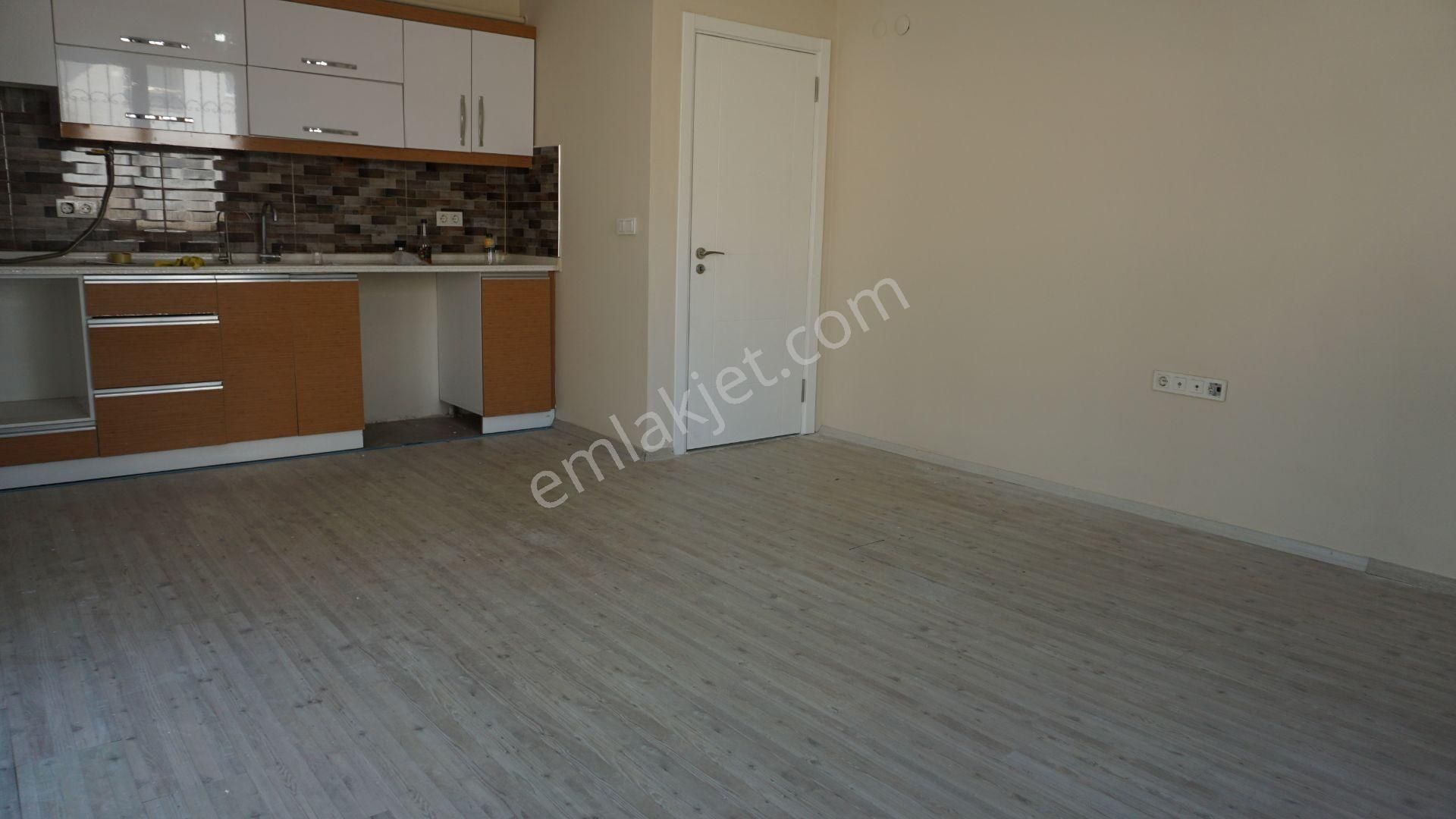 Çiğli Esentepede Kiralık Acık Mutfak Dogalgazlı Daire - Görsel 10