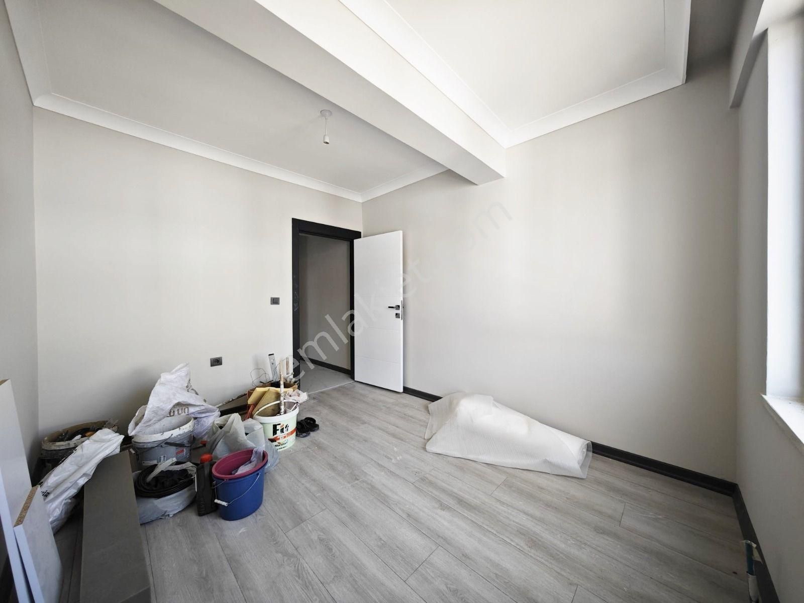 Bostancık Caddesi Yakınında Asansörlü 3+1 Ara Kat Satılık Sıfır Daire !! - Görsel 7