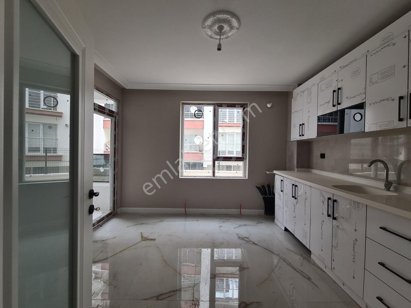Seval Cad. Paraleli Park Yanı Sıfır Binada 1.kat Geniş Daire - Görsel 2