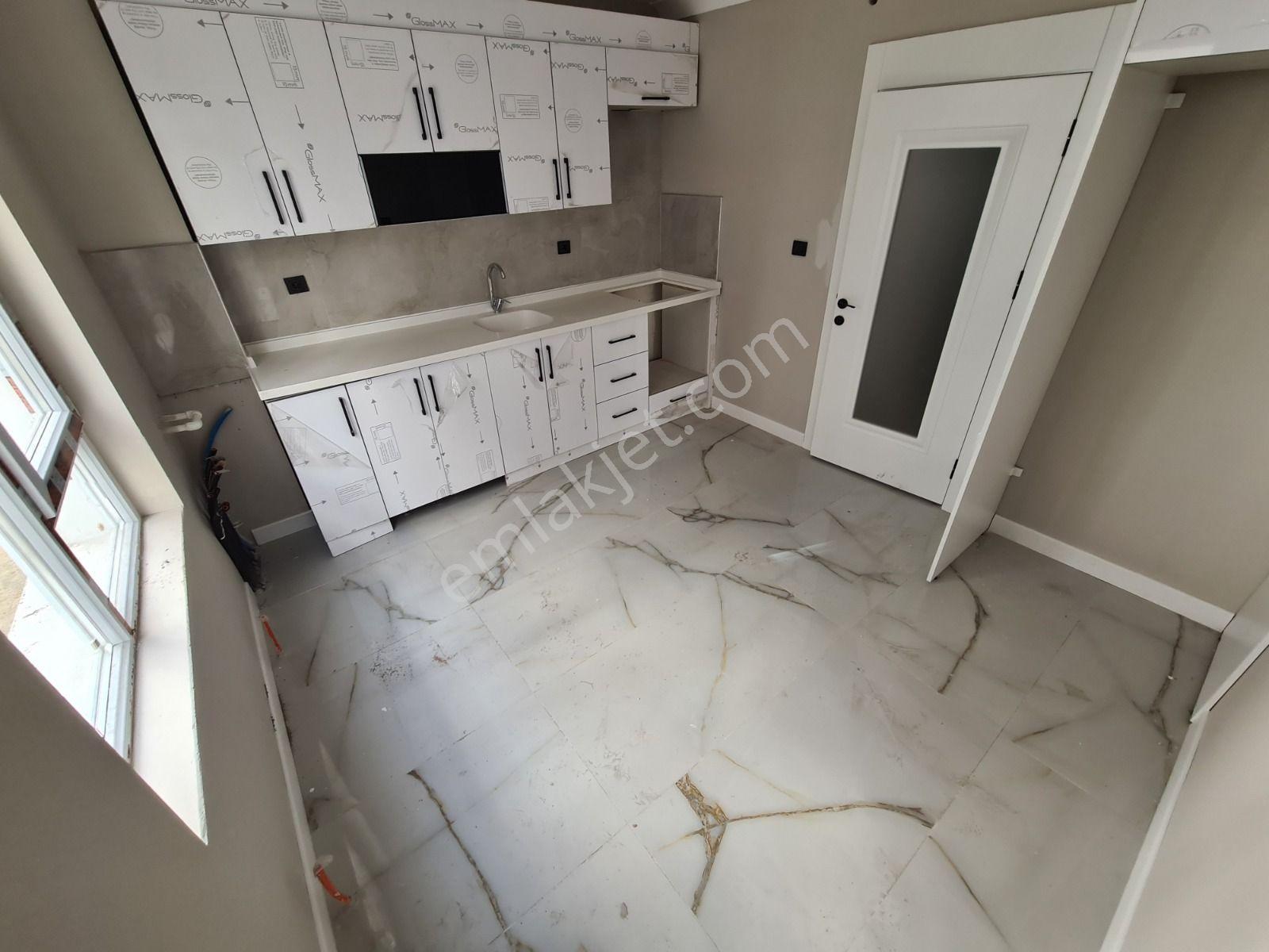 Seval Cad. Paraleli Park Yanı Sıfır Binada 1.kat Geniş Daire - Görsel 6
