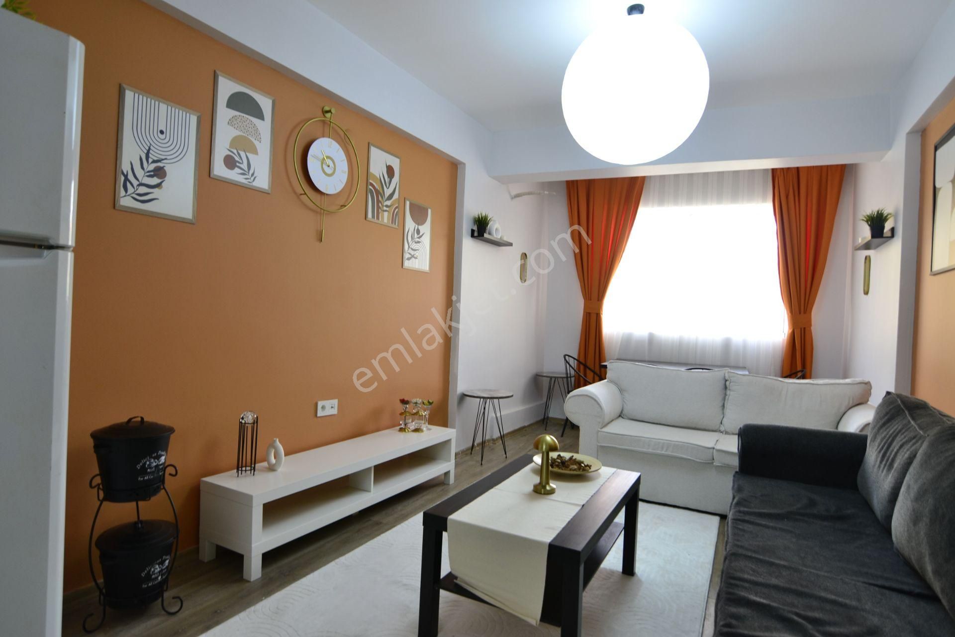 Buca Adatepede Ara Kat Konsept 1+1 Satılık Daire