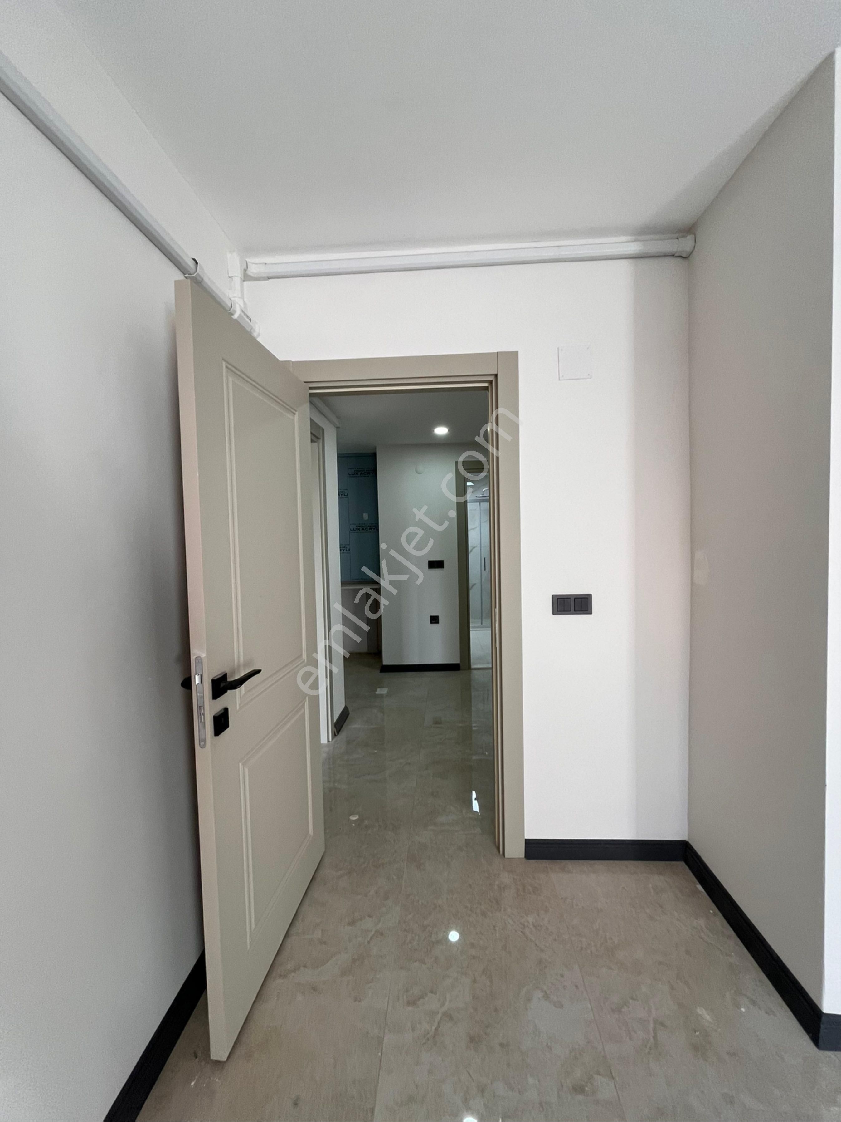 Fiyat Düştü Söke Merkezde 2+1 Açık Mutfak Sıfır Daire - Görsel 10