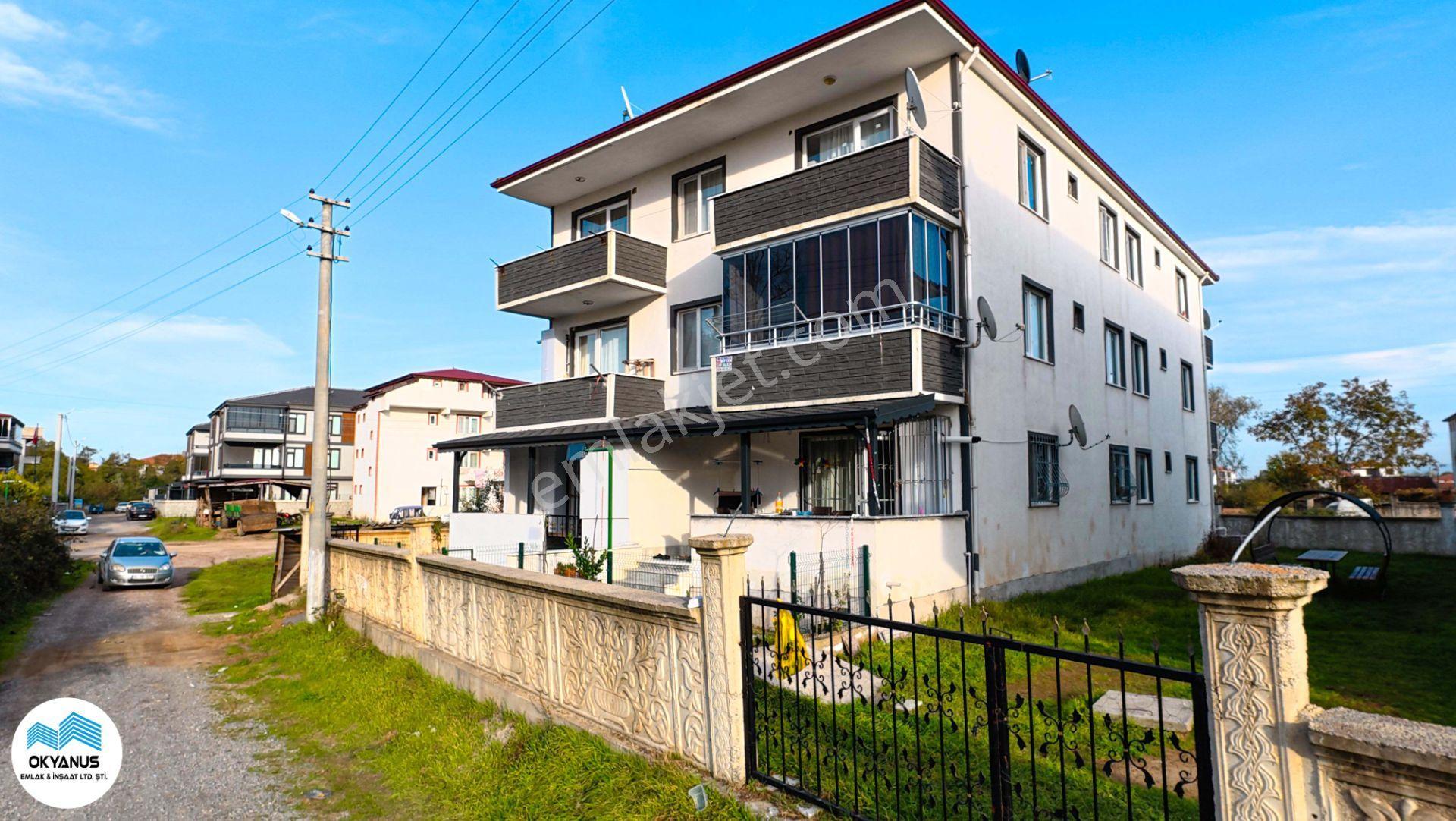 Karasu Merkezde Temiz Kullanılmış Ara Kat 2+1 Daire