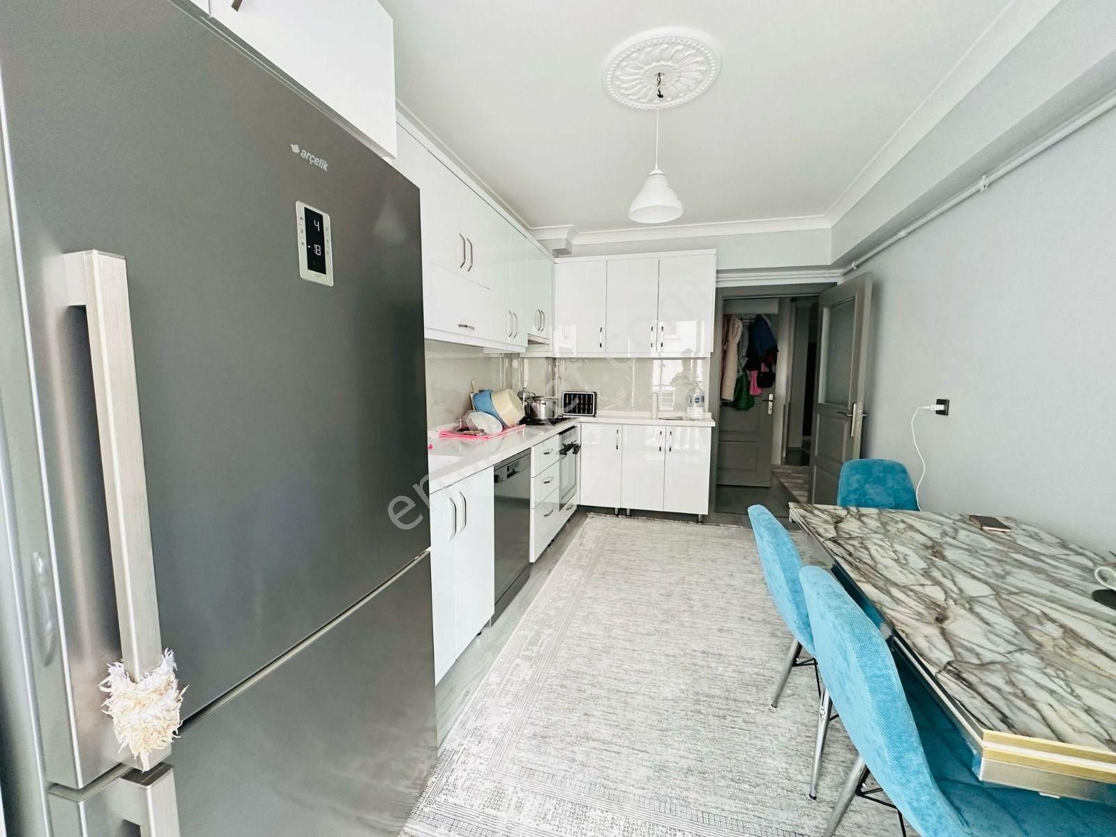 Ekin'de Yüzme Havuzu Yakınında Full Yapılı Asansörlü 3+1 Ara Kat Satılık Daire !! - Görsel 6