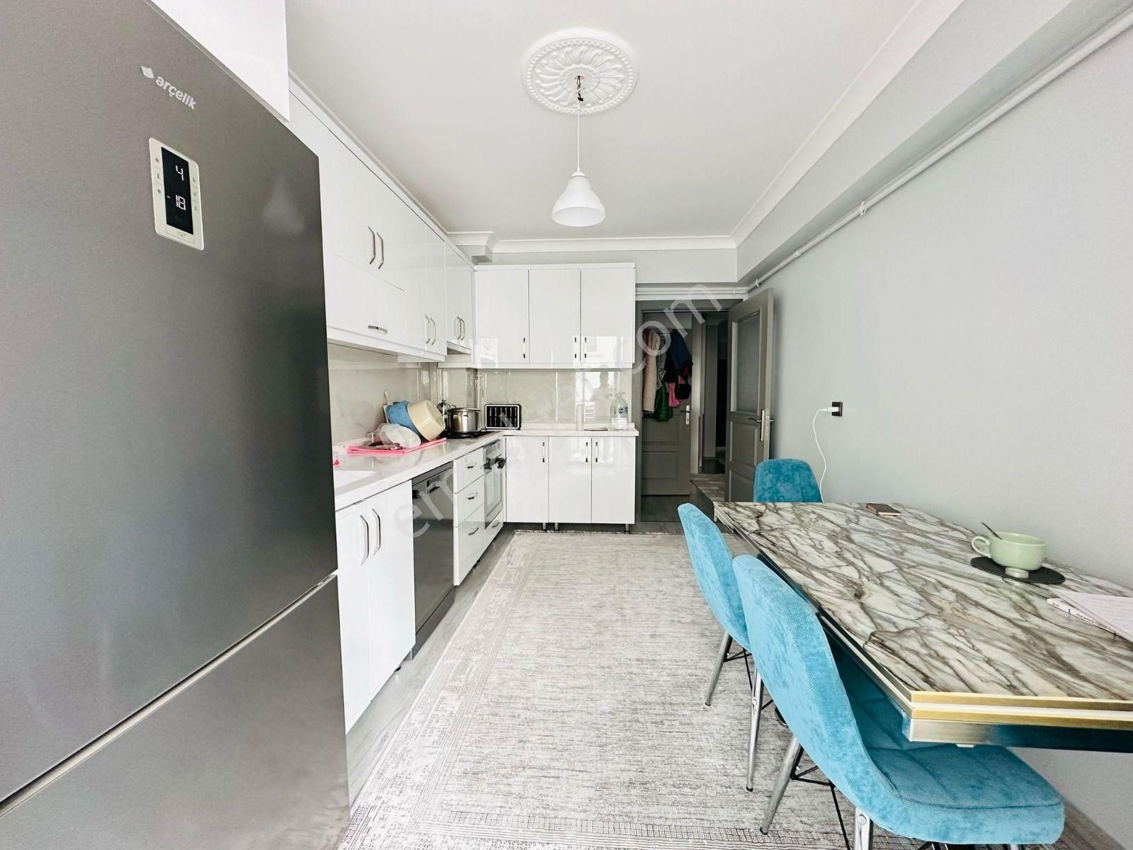 Ekin'de Yüzme Havuzu Yakınında Full Yapılı Asansörlü 3+1 Ara Kat Satılık Daire !! - Görsel 5