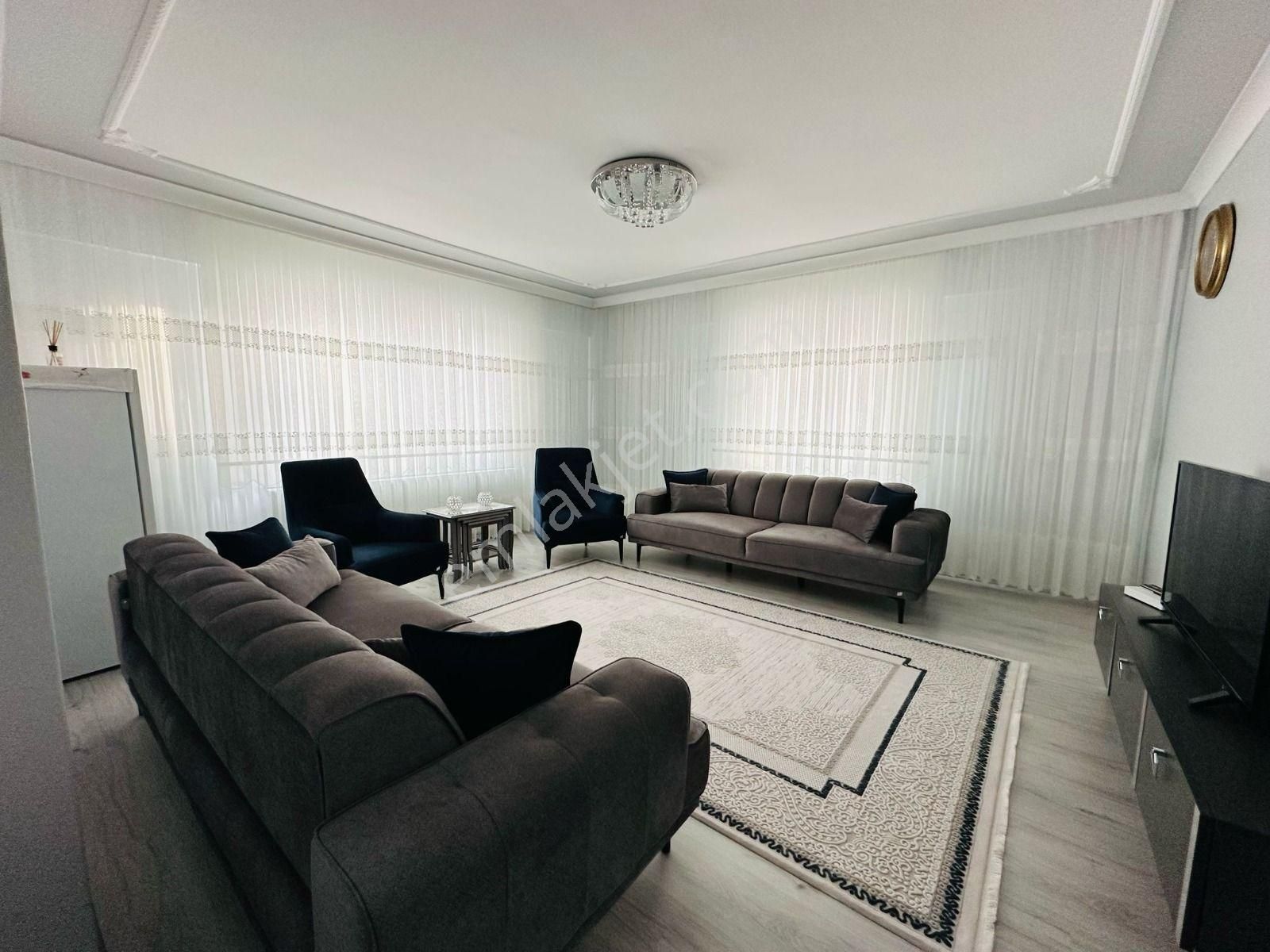 Ekin'de Yüzme Havuzu Yakınında Full Yapılı Asansörlü 3+1 Ara Kat Satılık Daire !! - Görsel 2