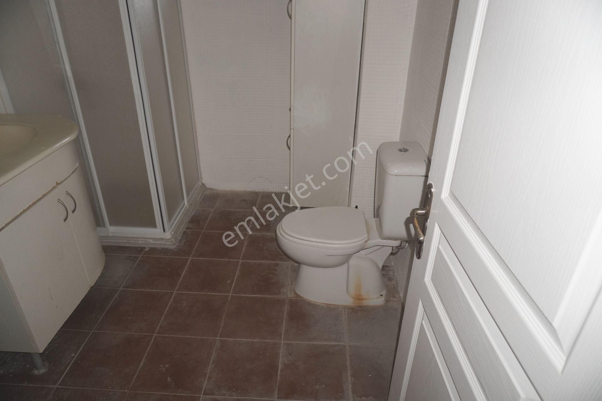 Egekent 2 De Kiralık 3+1 Doğalgazlı+balkonlu Çiğli Serkan Dan - Görsel 14