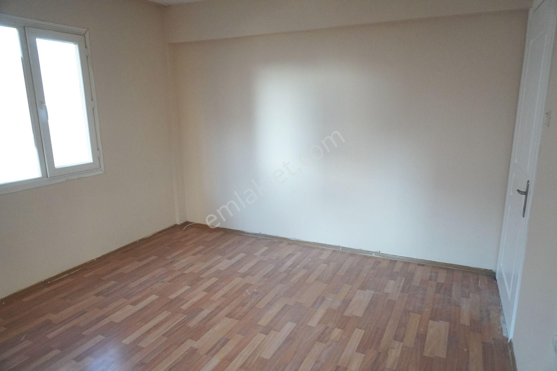 Egekent 2 De Kiralık 3+1 Doğalgazlı+balkonlu Çiğli Serkan Dan - Görsel 13