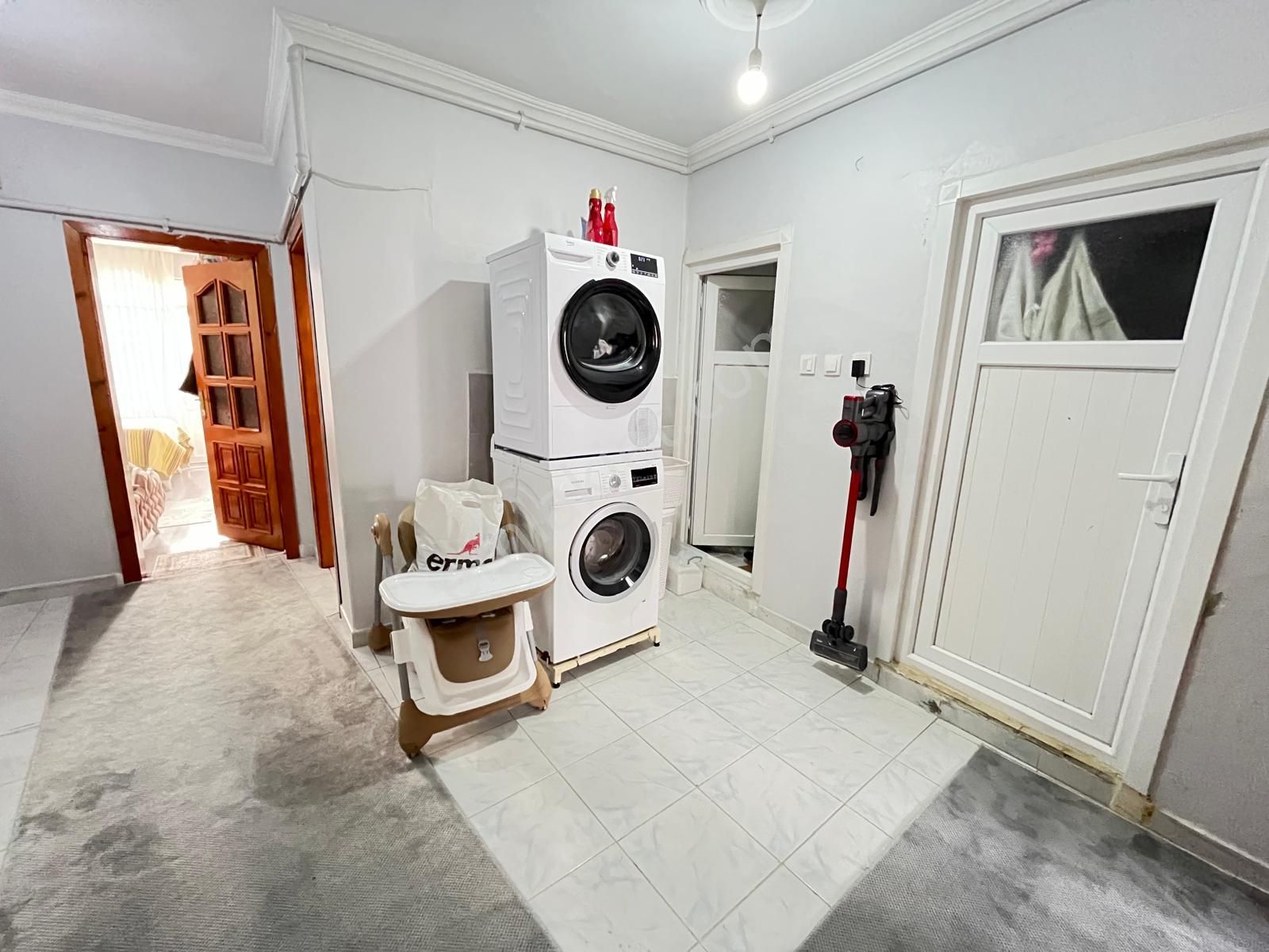 Yusuf Emlaaktan Satılık Daire Kartaltepede 4 Kattakredili - Görsel 8