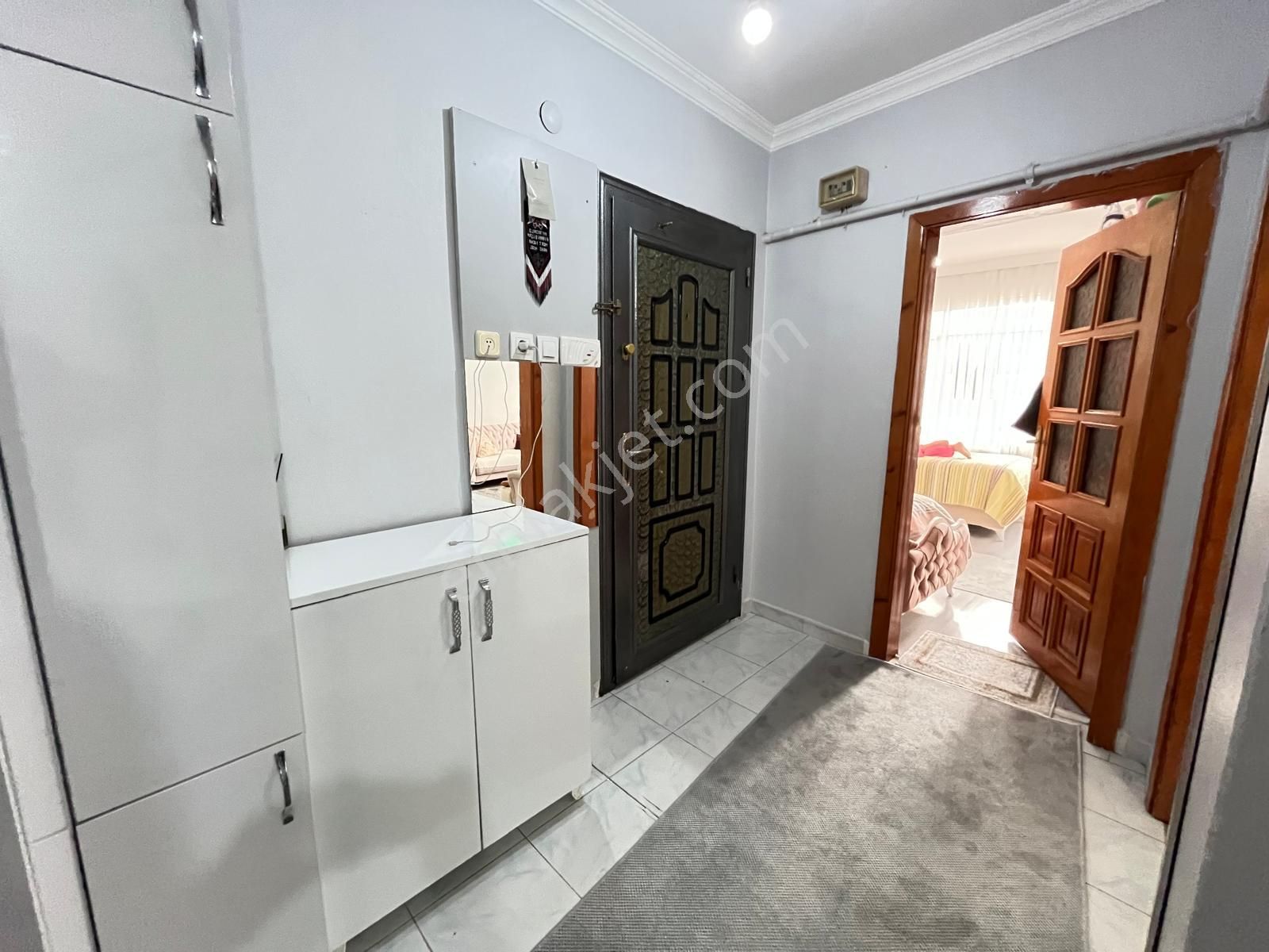 Yusuf Emlaaktan Satılık Daire Kartaltepede 4 Kattakredili - Görsel 5