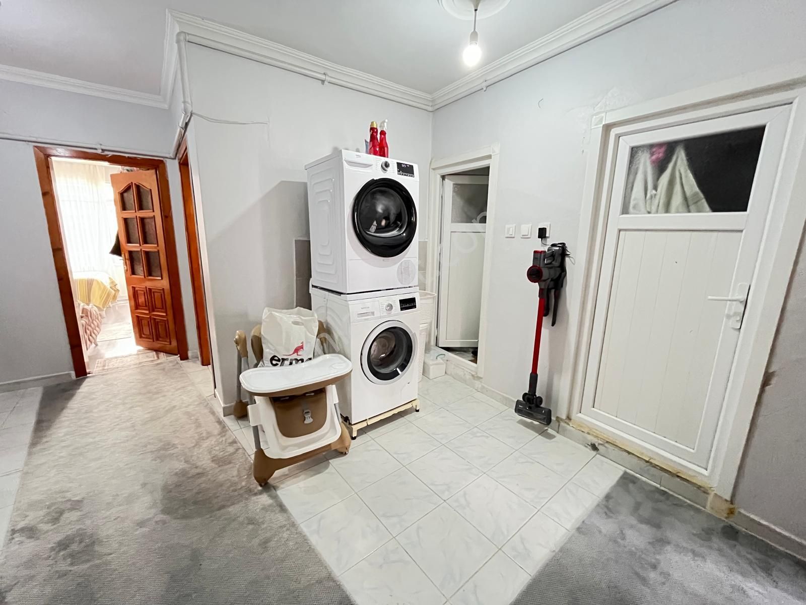 Yusuf Emlaaktan Satılık Daire Kartaltepede 4 Kattakredili - Görsel 24