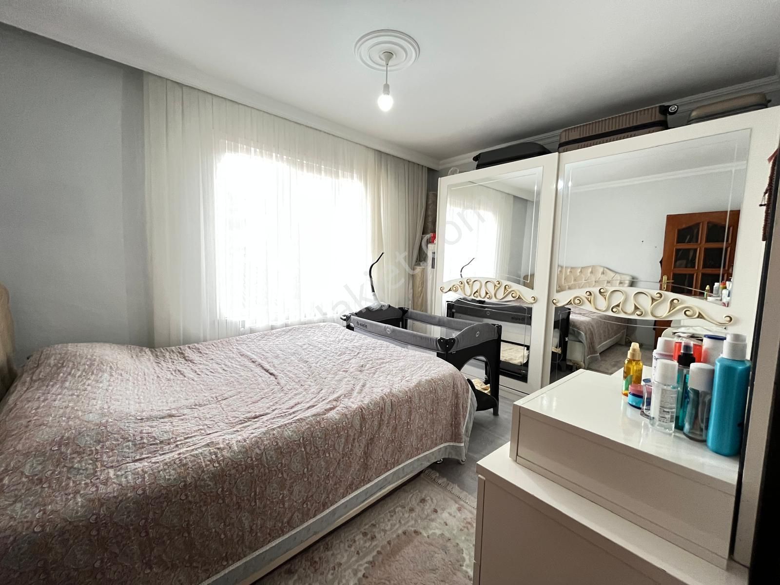 Yusuf Emlaaktan Satılık Daire Kartaltepede 4 Kattakredili - Görsel 2