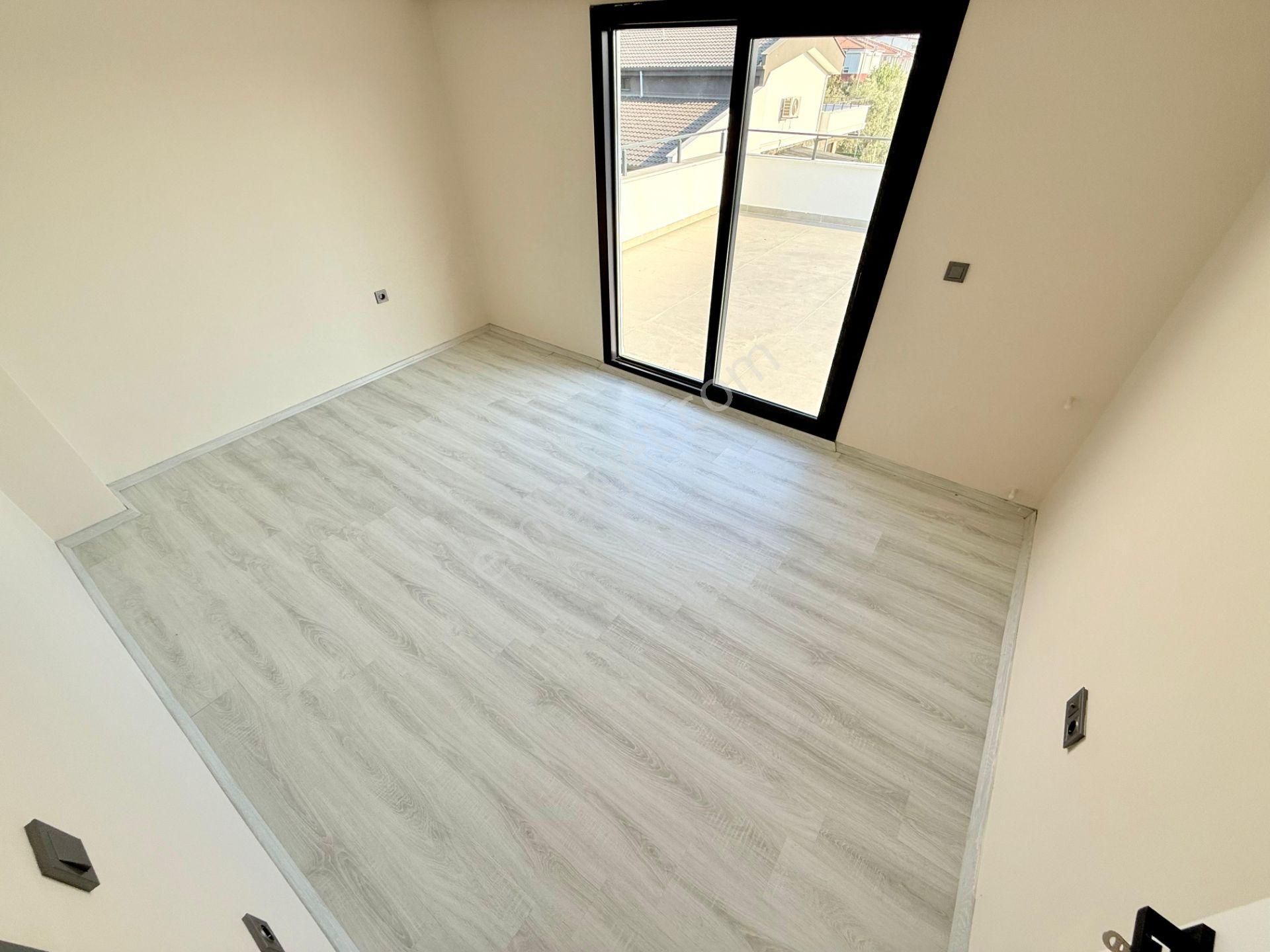 ▶ ▶ Akçay Körfez'den 610 M2 Arsa İçinde Havuzlu 4+1 Tam Bağımsız Villa - Görsel 18