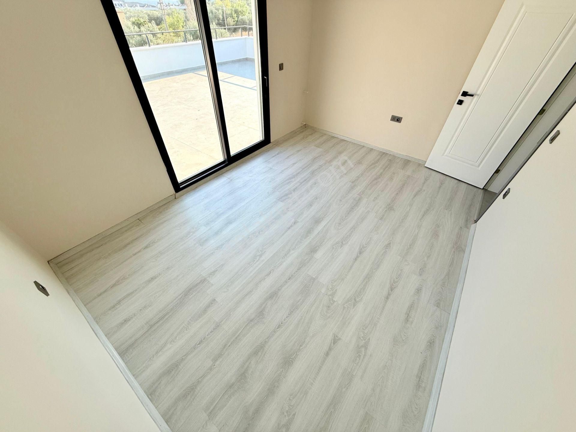 ▶ ▶ Akçay Körfez'den 610 M2 Arsa İçinde Havuzlu 4+1 Tam Bağımsız Villa - Görsel 19