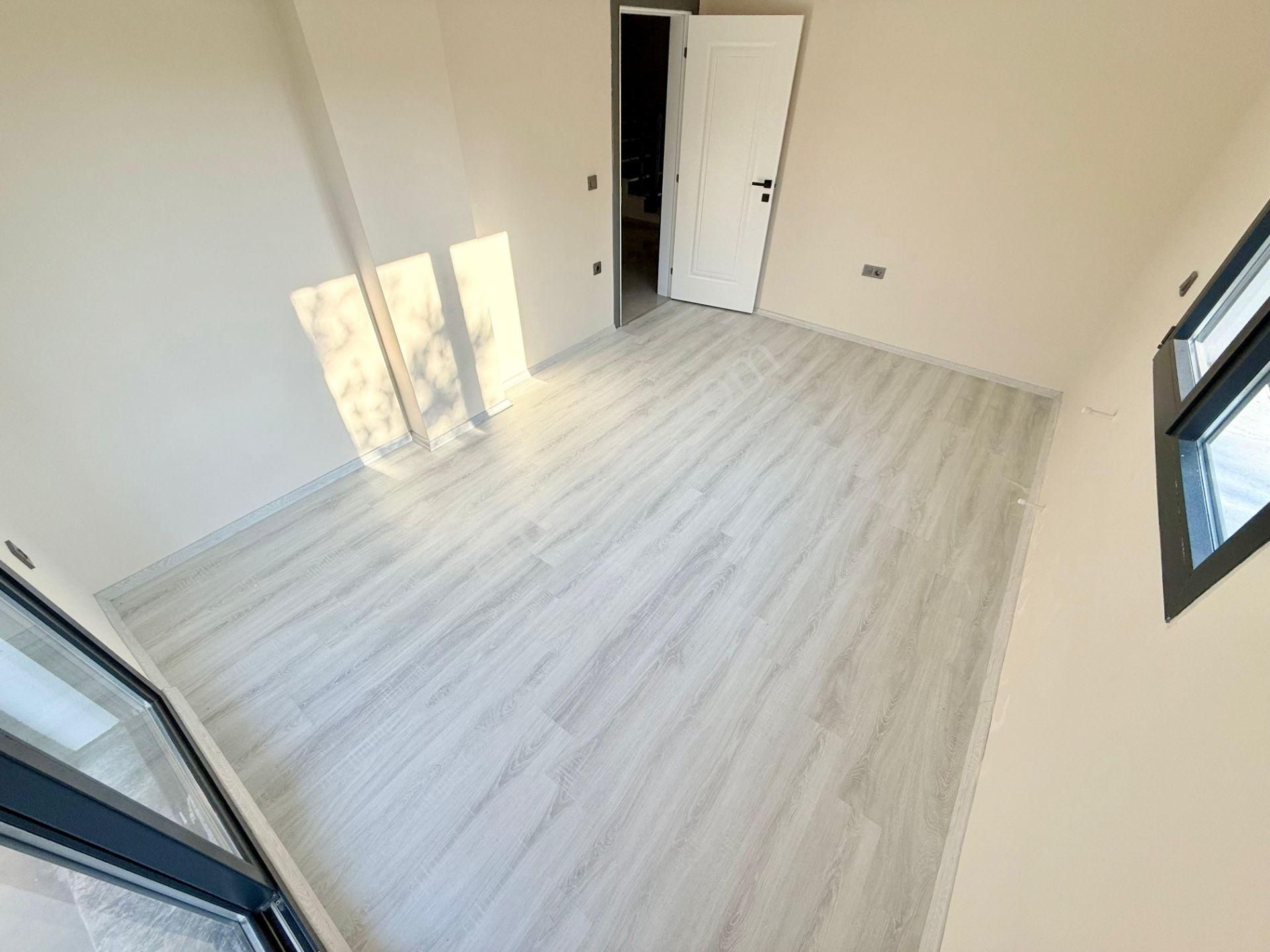 ▶ ▶ Akçay Körfez'den 610 M2 Arsa İçinde Havuzlu 4+1 Tam Bağımsız Villa - Görsel 16