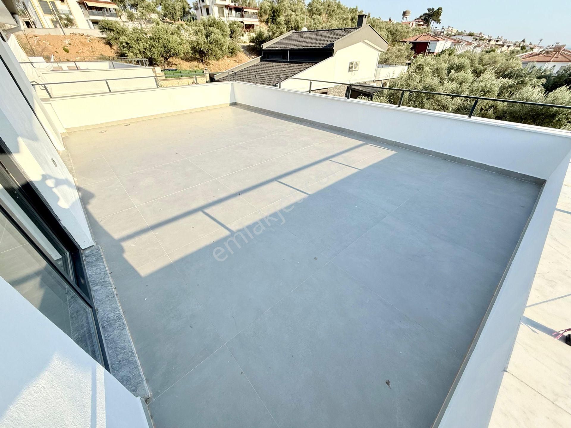 ▶ ▶ Akçay Körfez'den 610 M2 Arsa İçinde Havuzlu 4+1 Tam Bağımsız Villa - Görsel 25