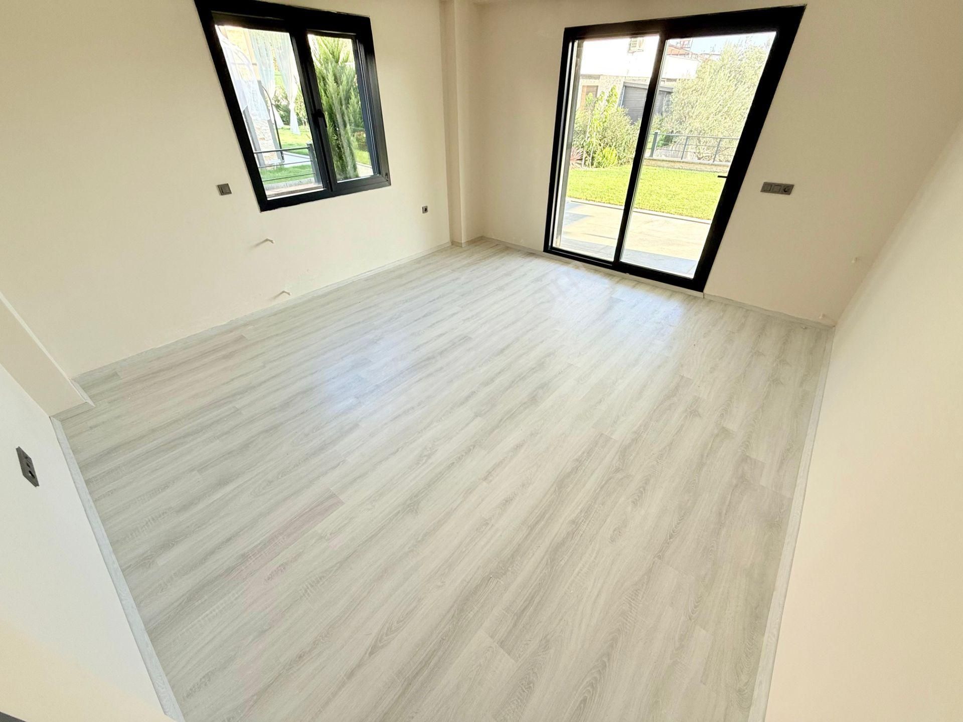 ▶ ▶ Akçay Körfez'den 610 M2 Arsa İçinde Havuzlu 4+1 Tam Bağımsız Villa - Görsel 10