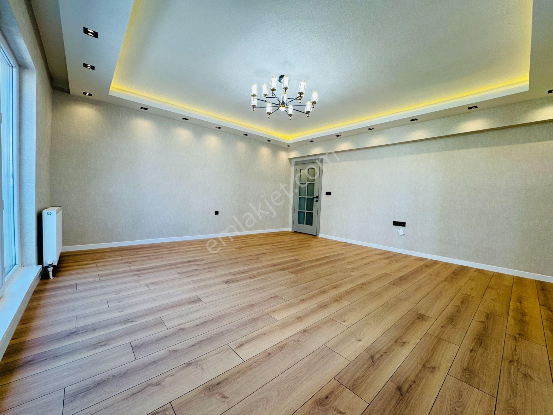 Nam-ak Emlak'tan ▓ Fatih Mah, 4+1 160m² 2 Banyolu Arakat Full Yapılı - Görsel 10