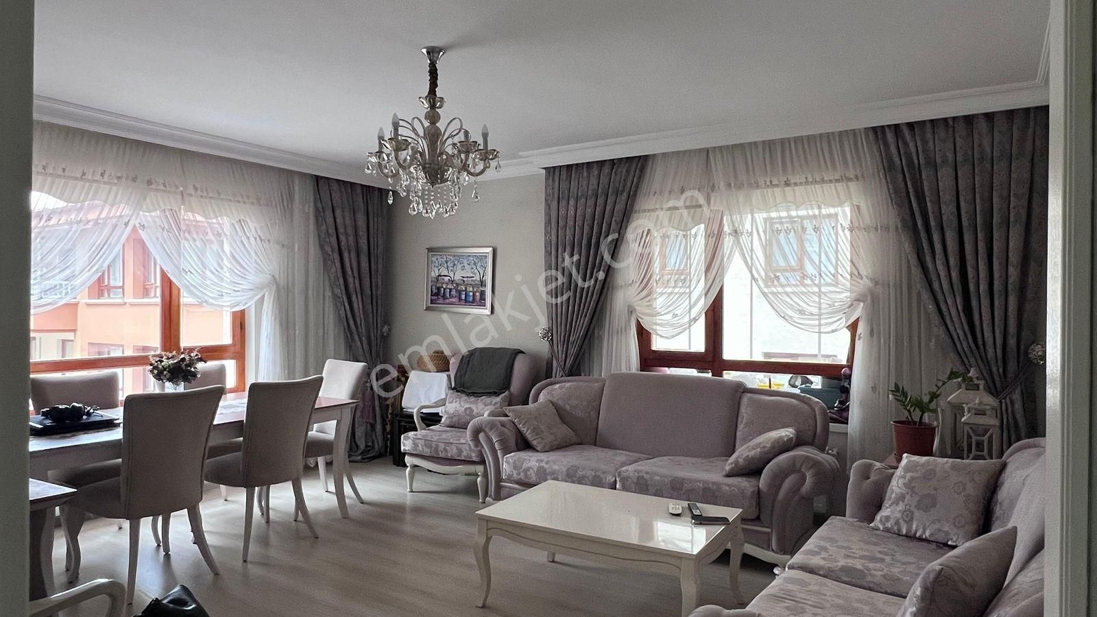 Redstone Castle Çankaya Cevizlidere Mahallesi Satılık 3+1 Daire - Görsel 12