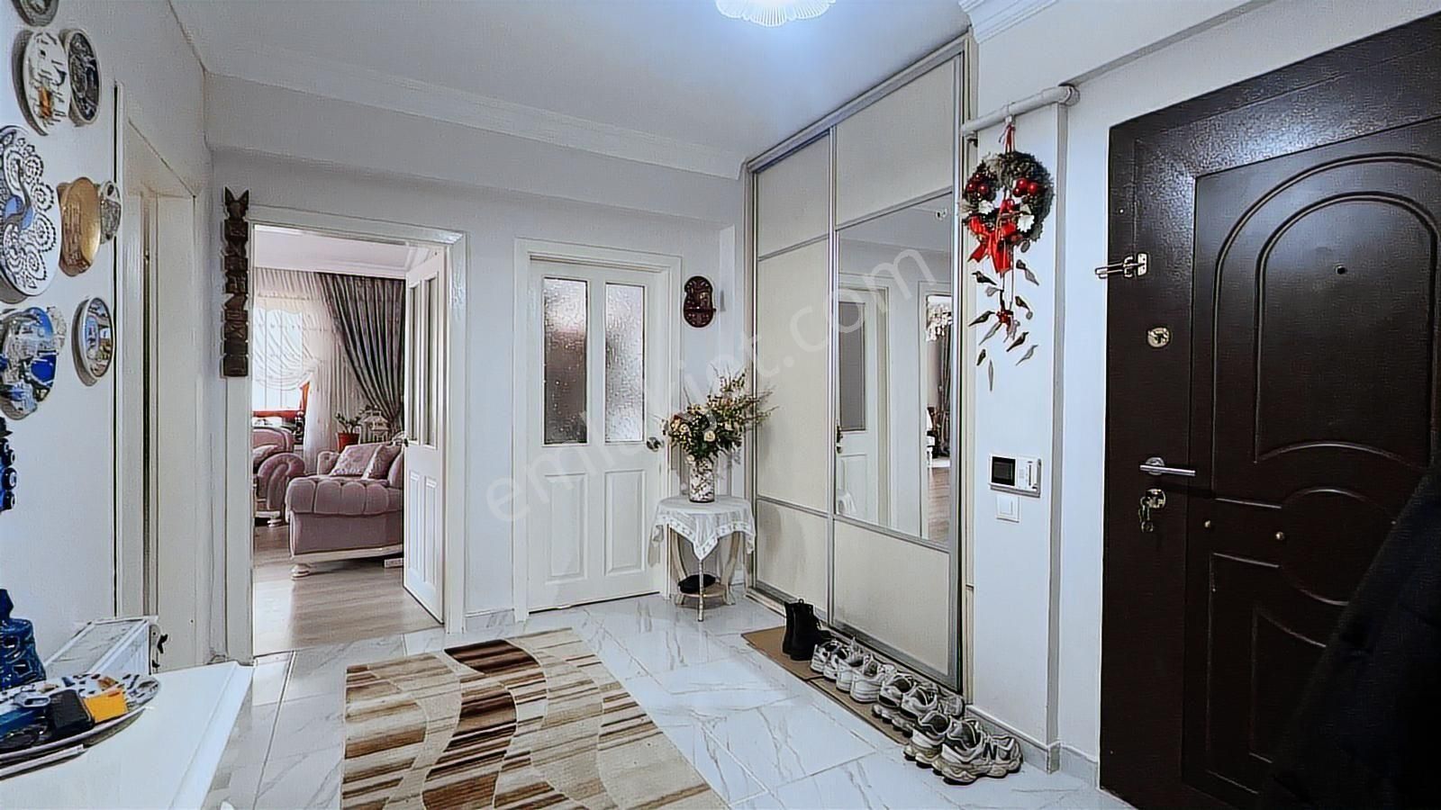 Redstone Castle Çankaya Cevizlidere Mahallesi Satılık 3+1 Daire - Görsel 31