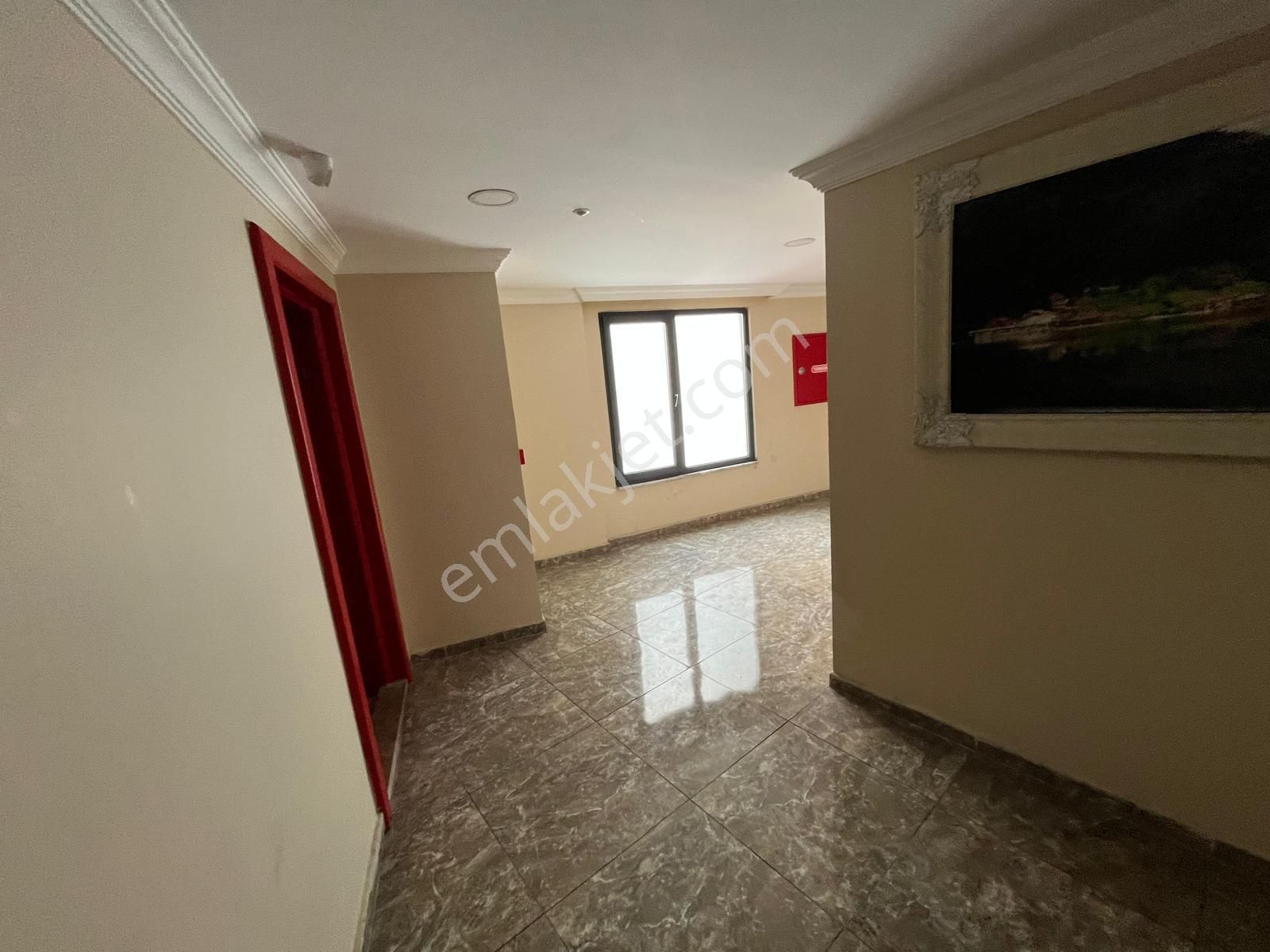 Trabzonda Kiralık 1+1 Eşyalı Daire - Görsel 7