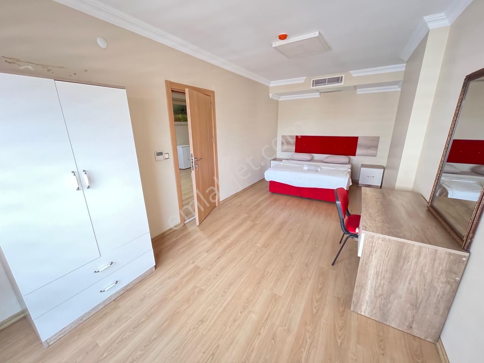 Trabzonda Kiralık 1+1 Eşyalı Daire - Görsel 4