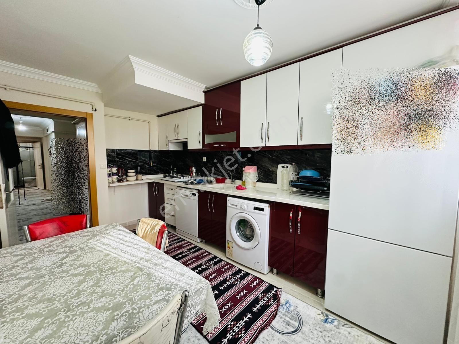 Ekin Mah. Asansörlü Masrafsız 3+1 Satılık Kupon Daire !!