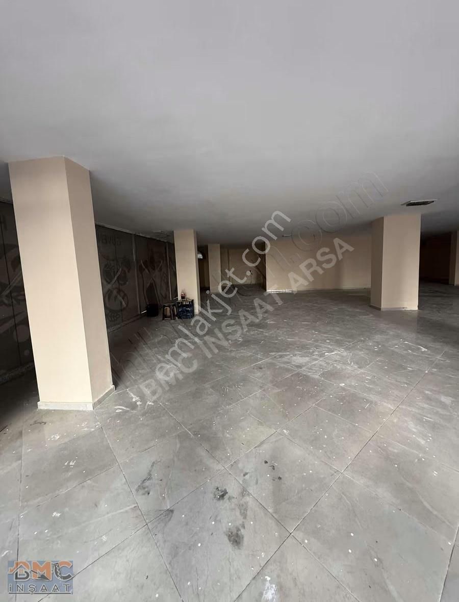 2 Katlı 800m2 İki Ayrı Tapulu Yüksek Kira Getirili Satılık - Görsel 14