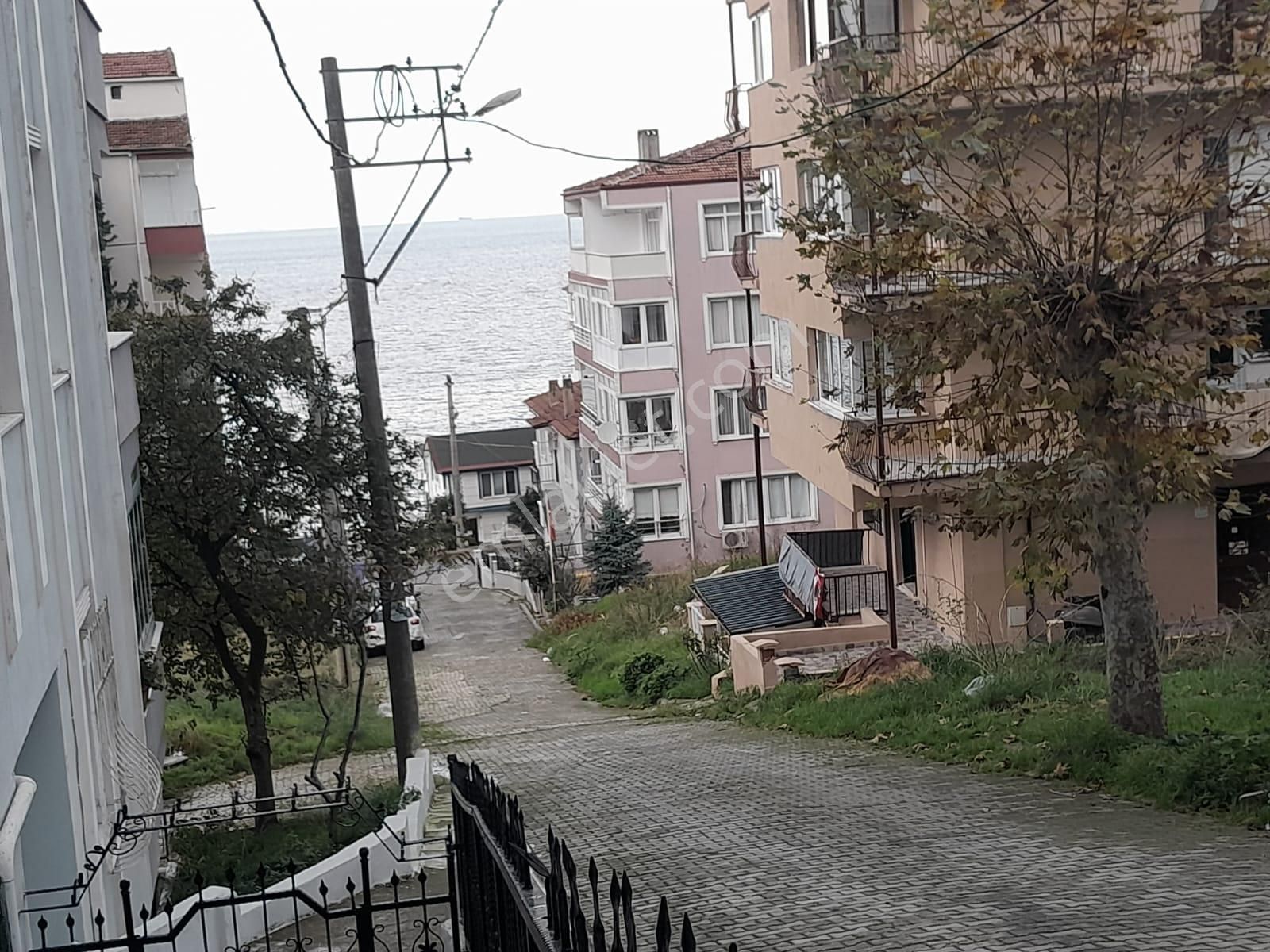 Yasemin Emlaktan Çınarcık Çamlık 2+1 Daire - Görsel 11