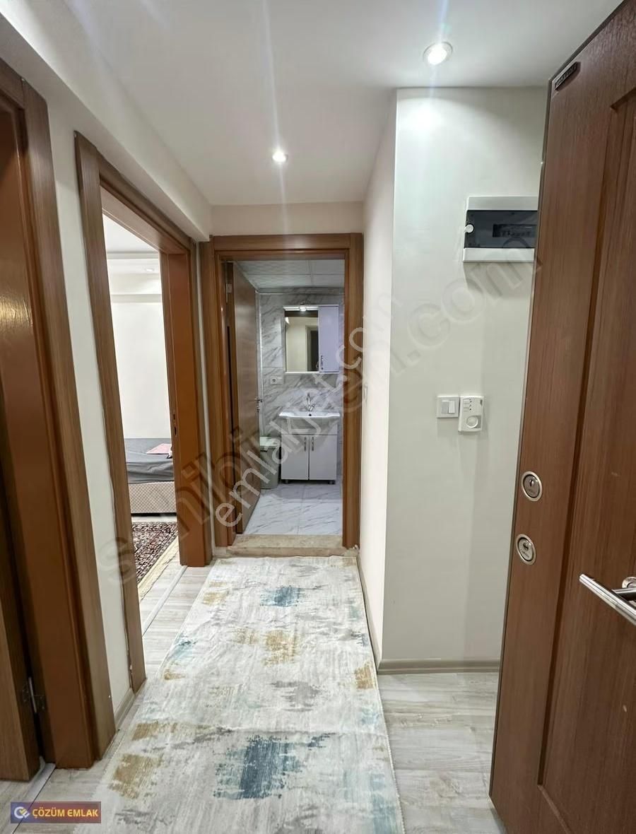 Çözüm Emlak'tan Full Eşyalı 1+1 Caddeye Çok Yakın Satılık Daire - Görsel 7