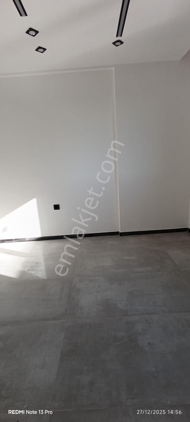 Efeler’de Havuzlu 3+1, Müstakil Villa - Görsel 22