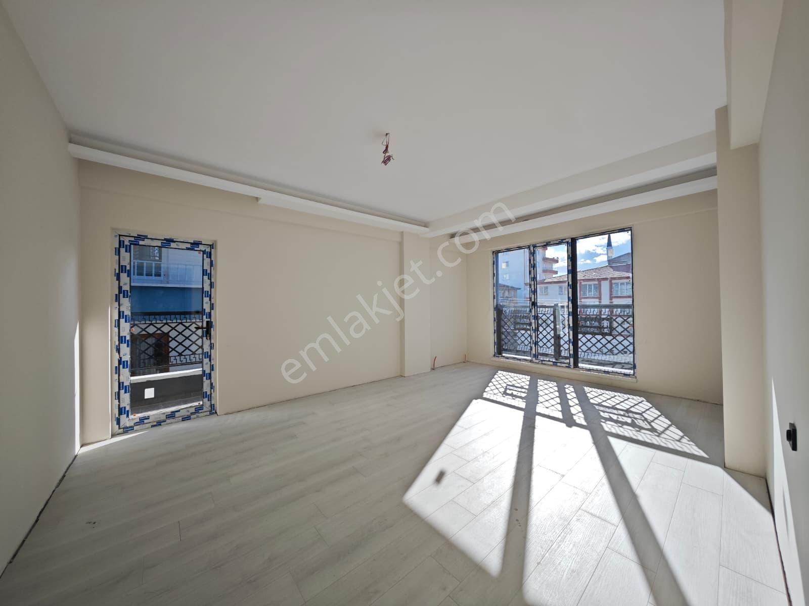 Ekin'de Yüzme Havuzu Yakının'da 2+1 3+1 Satılık Sıfır Daireler !!! - Görsel 9