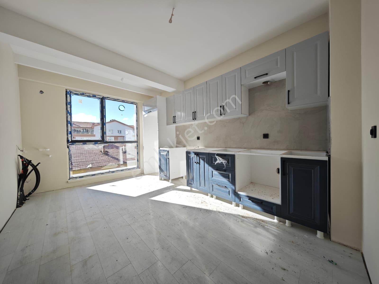 Ekin'de Yüzme Havuzu Yakının'da 2+1 3+1 Satılık Sıfır Daireler !!!