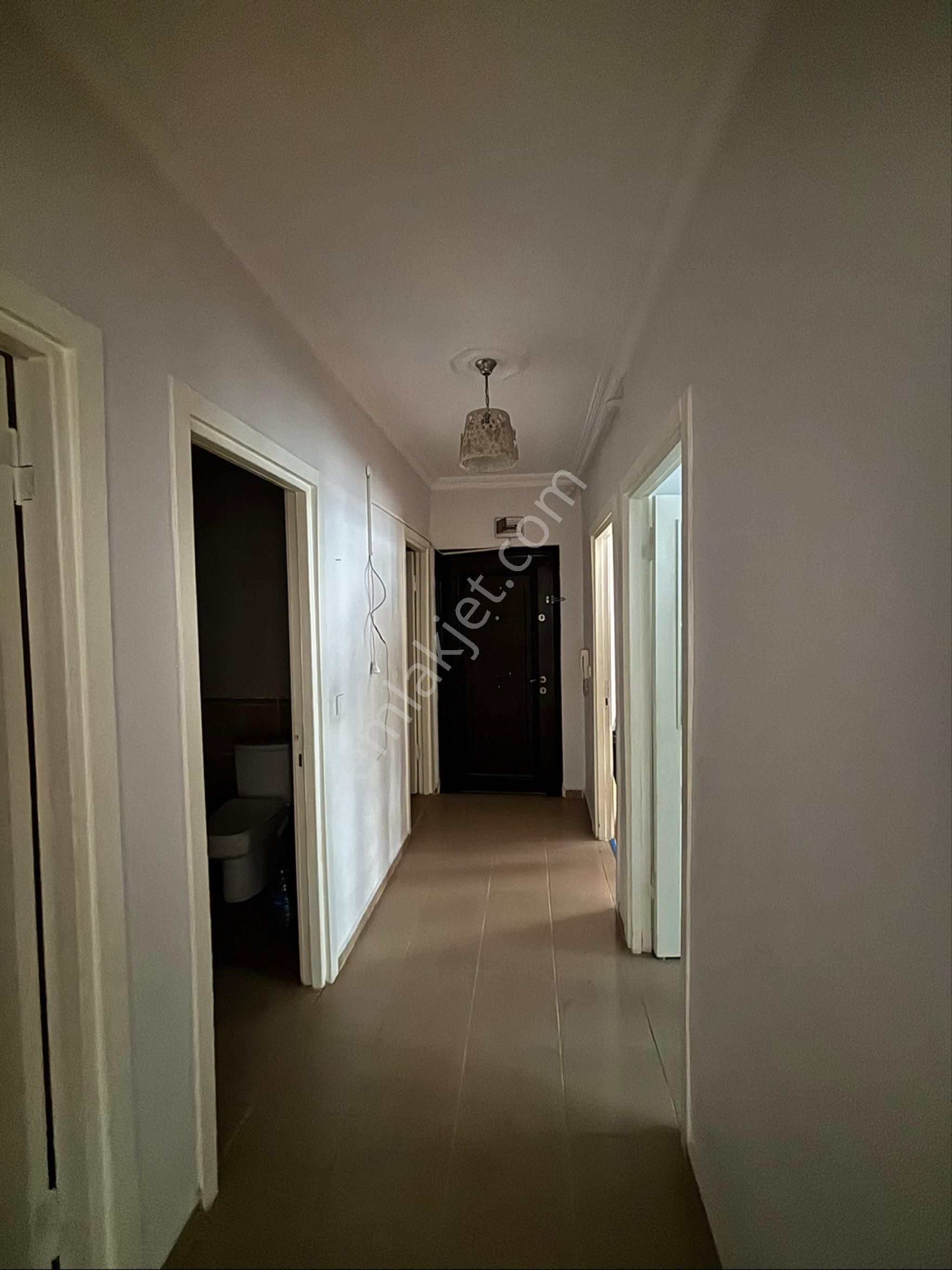 Yeşilkent Mahallesinde Kiralık 2+1 Daire - Görsel 14