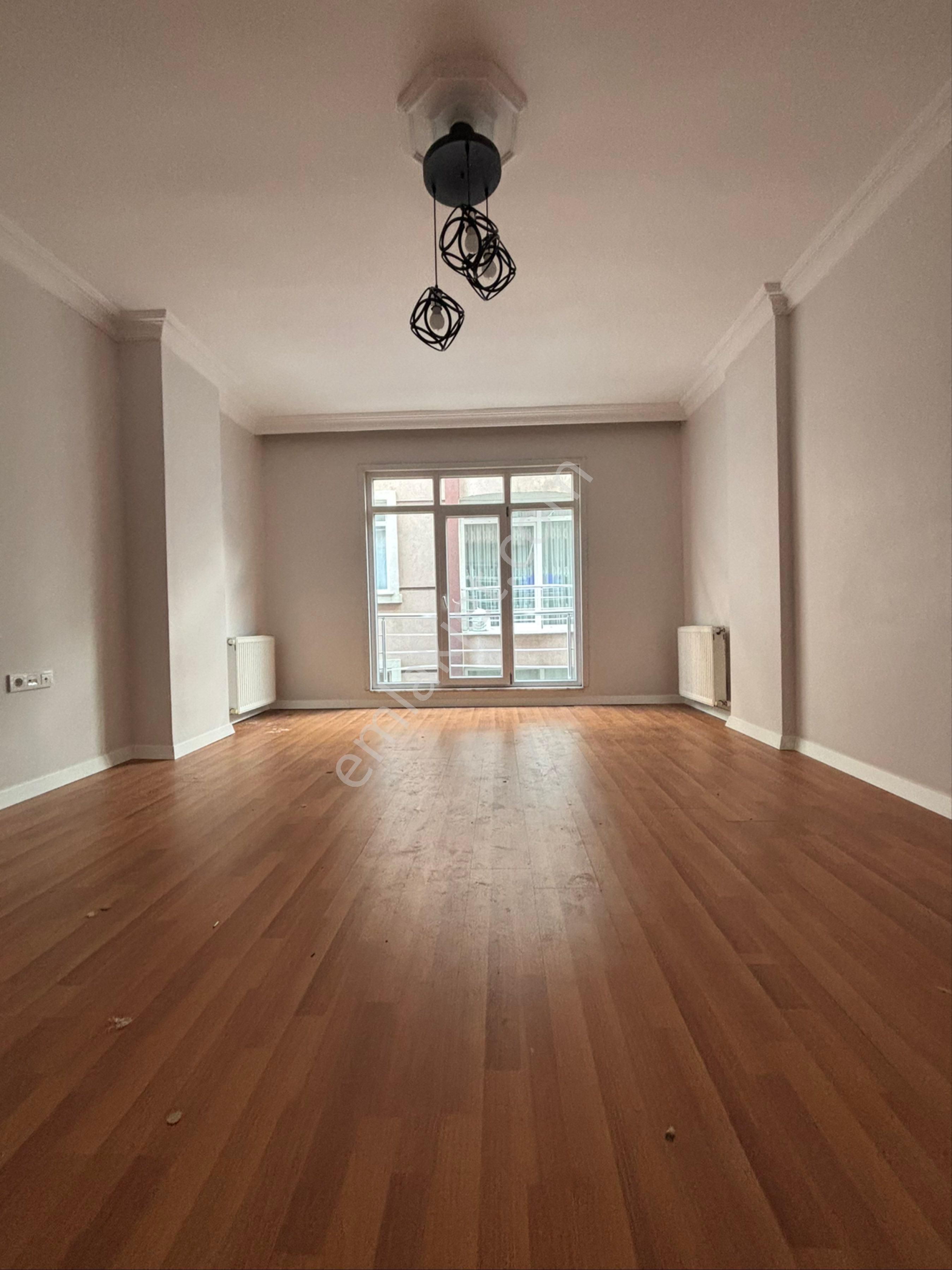 Yeşilkent Mahallesinde Kiralık 2+1 Daire