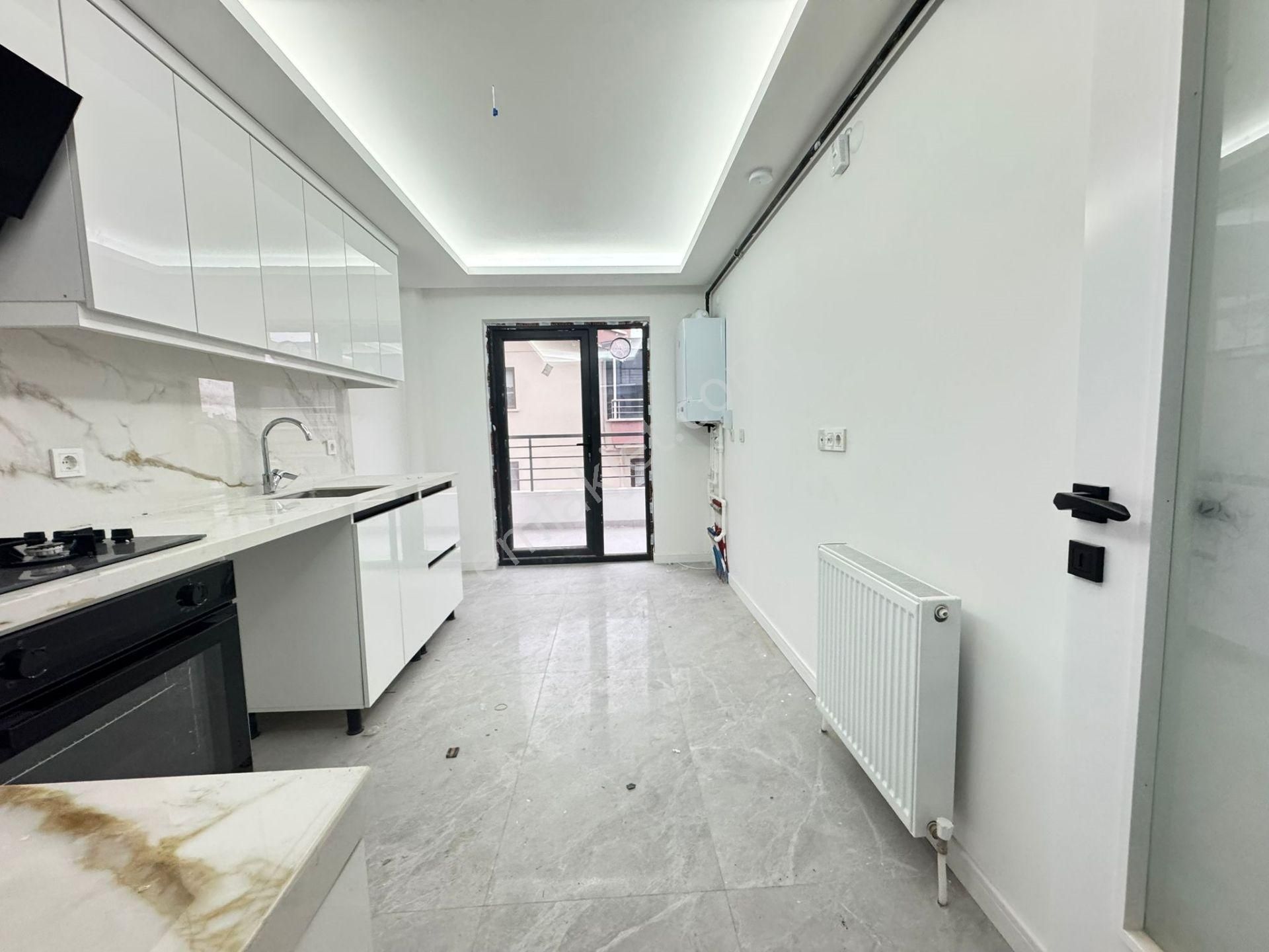 Gata Ve Etlik Şehir Hastanesi Yakını 4+1 Sıfır Binada Asansörlü - Görsel 4