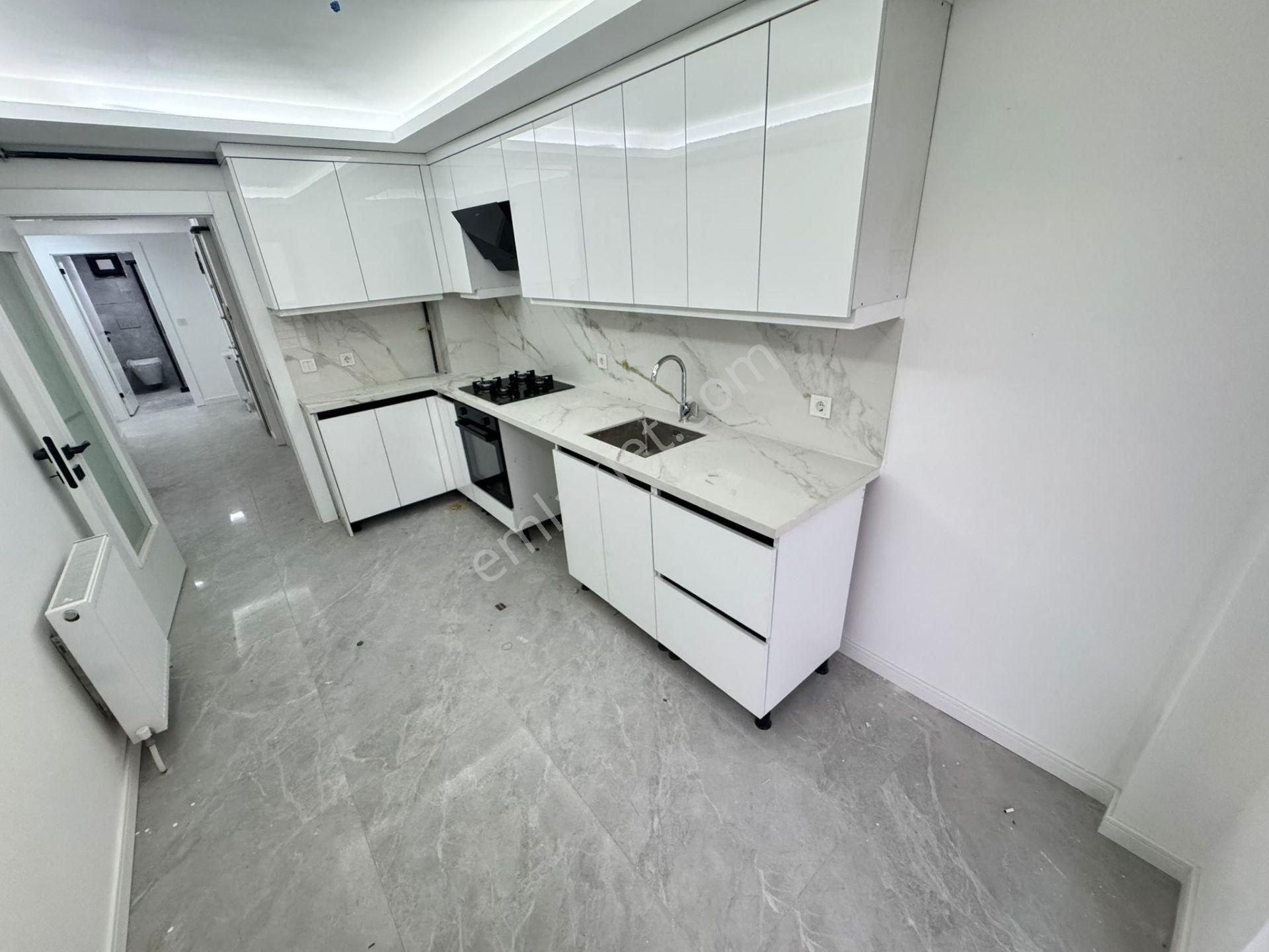 Gata Ve Etlik Şehir Hastanesi Yakını 4+1 Sıfır Binada Asansörlü - Görsel 6