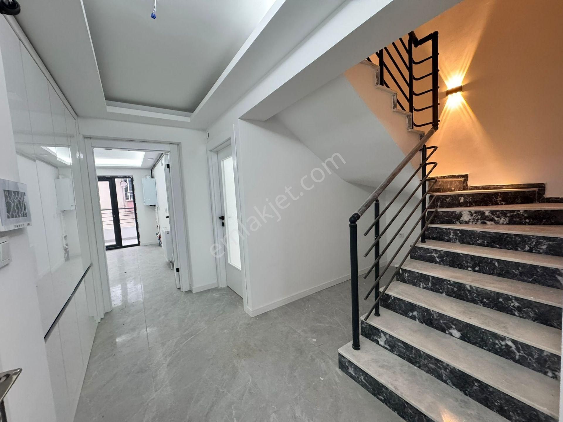 Gata Ve Etlik Şehir Hastanesi Yakını 4+1 Sıfır Binada Asansörlü - Görsel 2