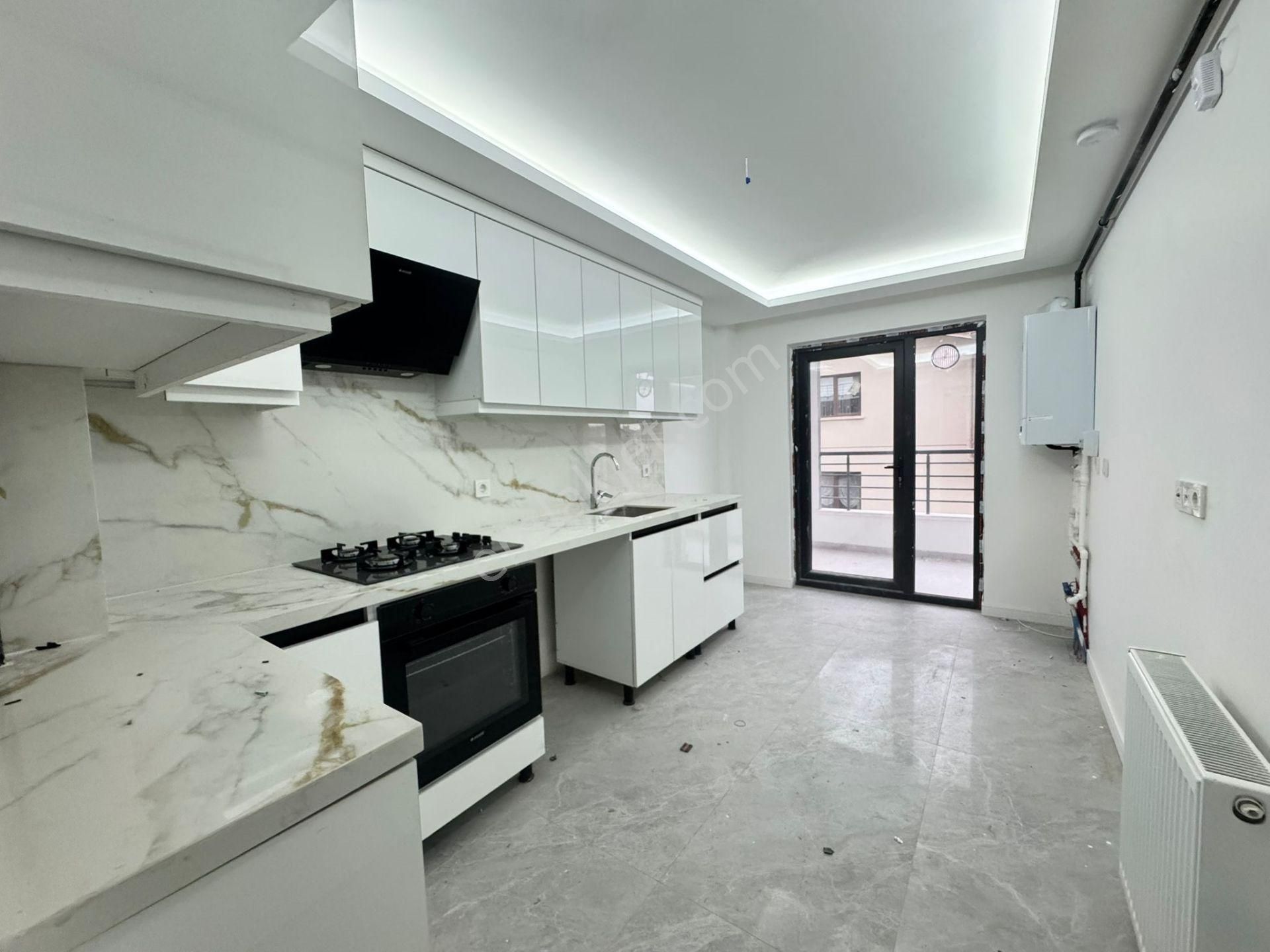 Gata Ve Etlik Şehir Hastanesi Yakını 4+1 Sıfır Binada Asansörlü - Görsel 3