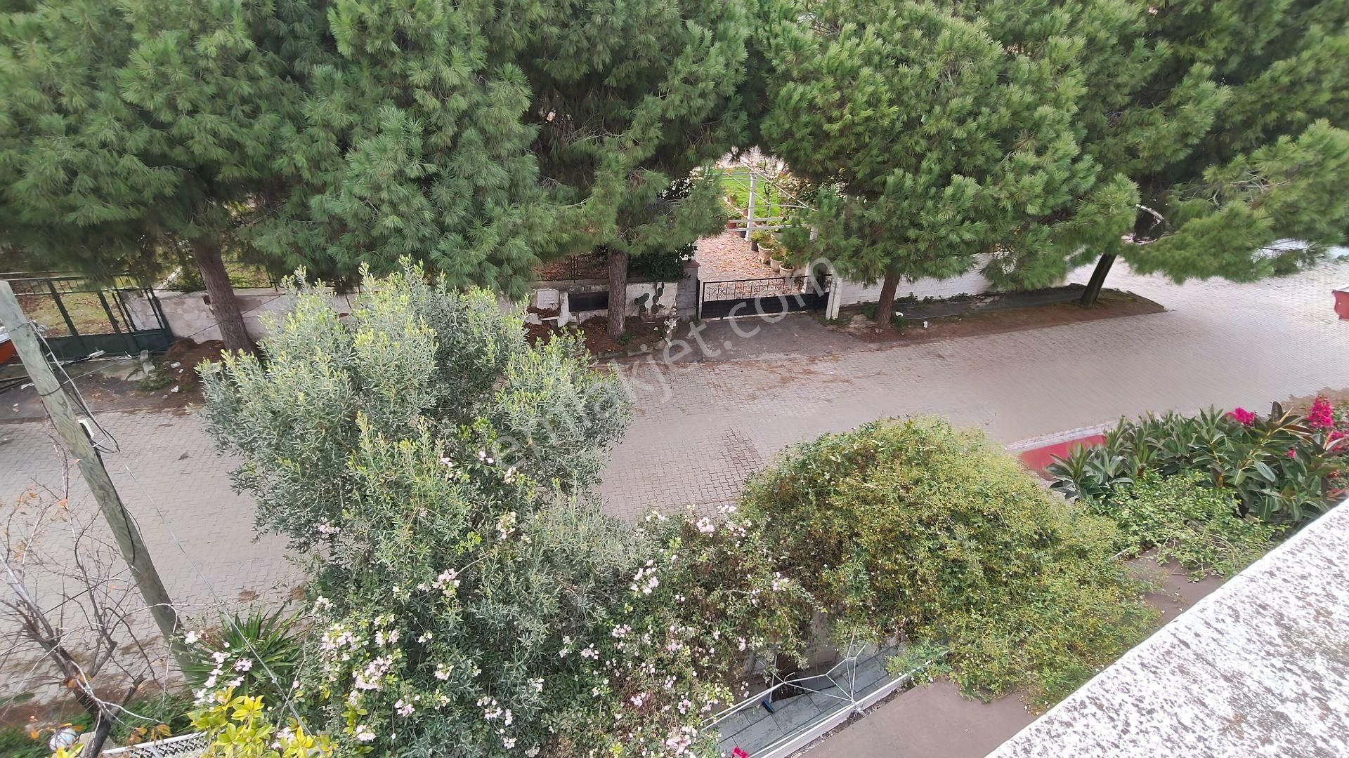 Urla Çeşmealtı Denizli Mah. Satılık 4+1 Villa, Denize 400 Metre - Görsel 35