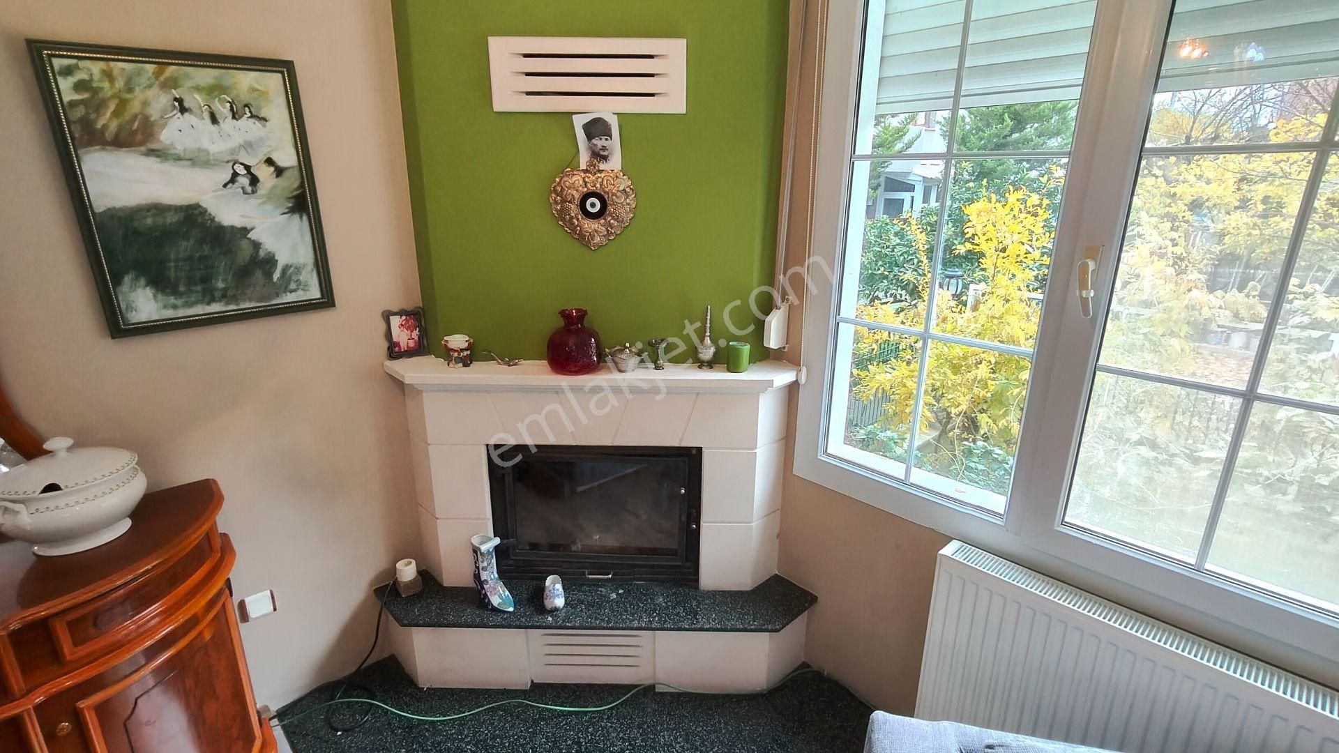 Urla Çeşmealtı Denizli Mah. Satılık 4+1 Villa, Denize 400 Metre - Görsel 8