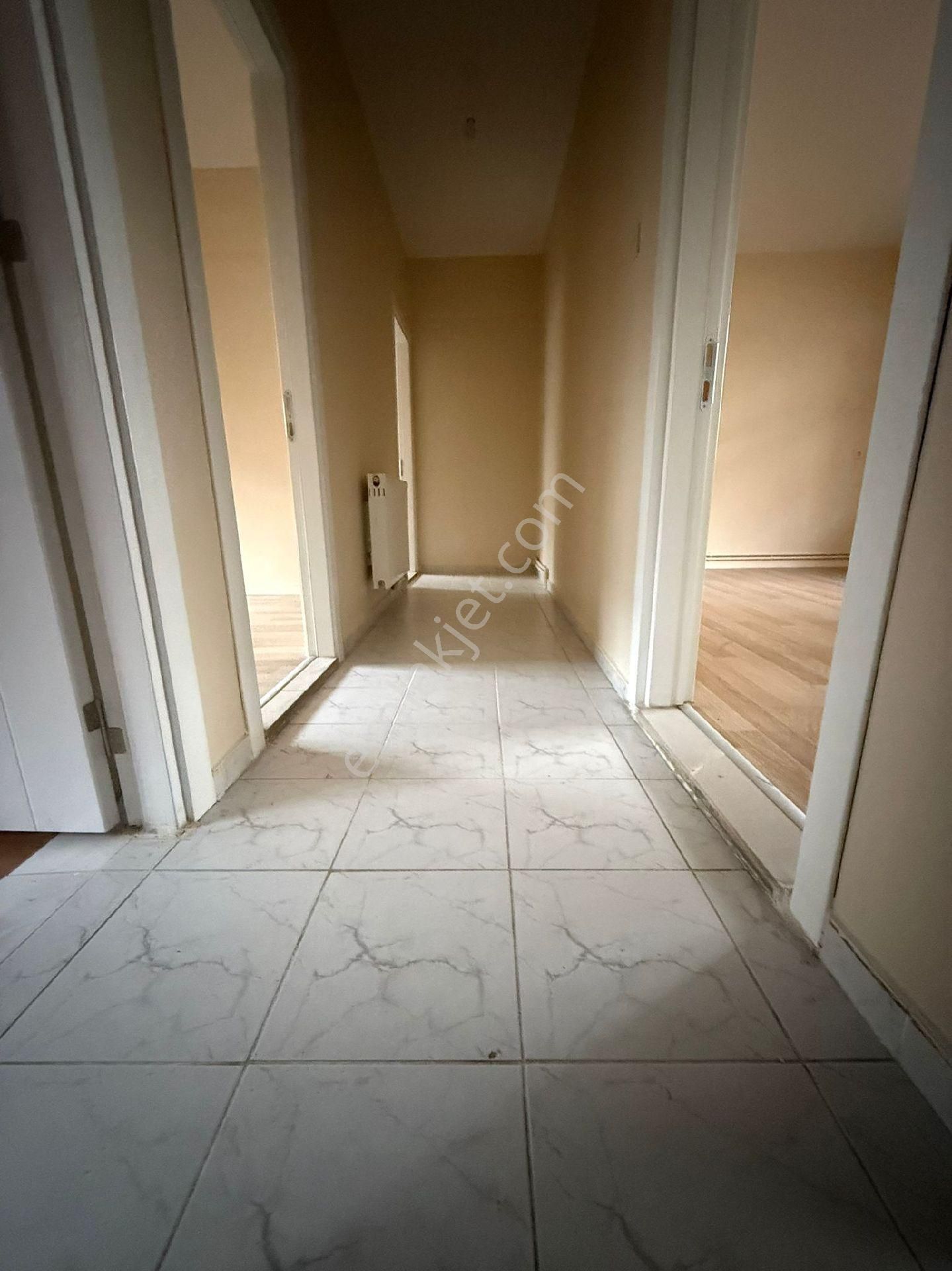 Atatürk Mahallesi 2+1 Kiralık Daire