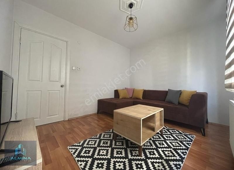 Almina'dan Görükle Merkezde 1+1 Temiz Eşyalı Kiralık Daire